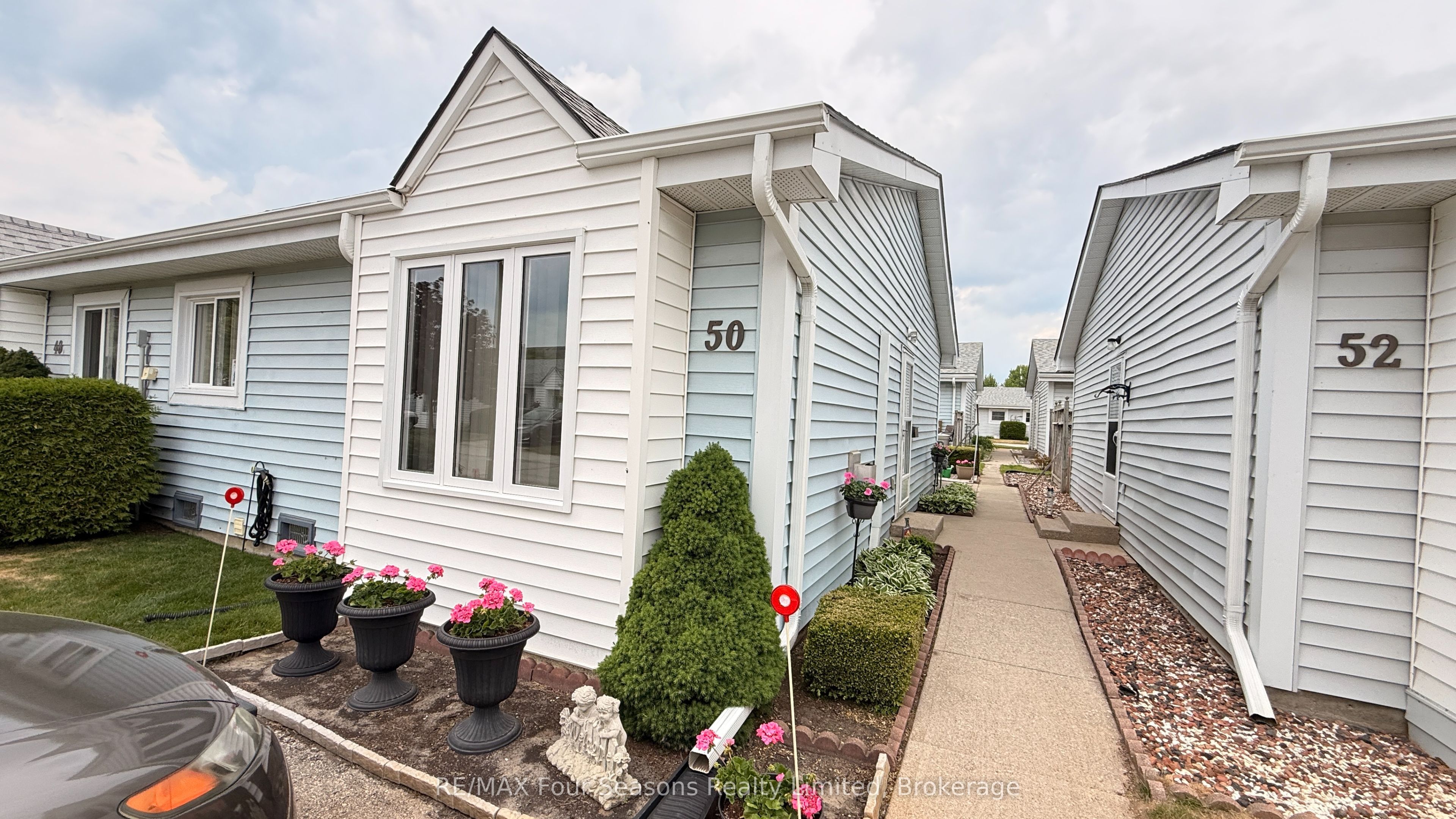303 Waterloo Street 50, Saugeen Shores, ON N0H 2C1 photo 2