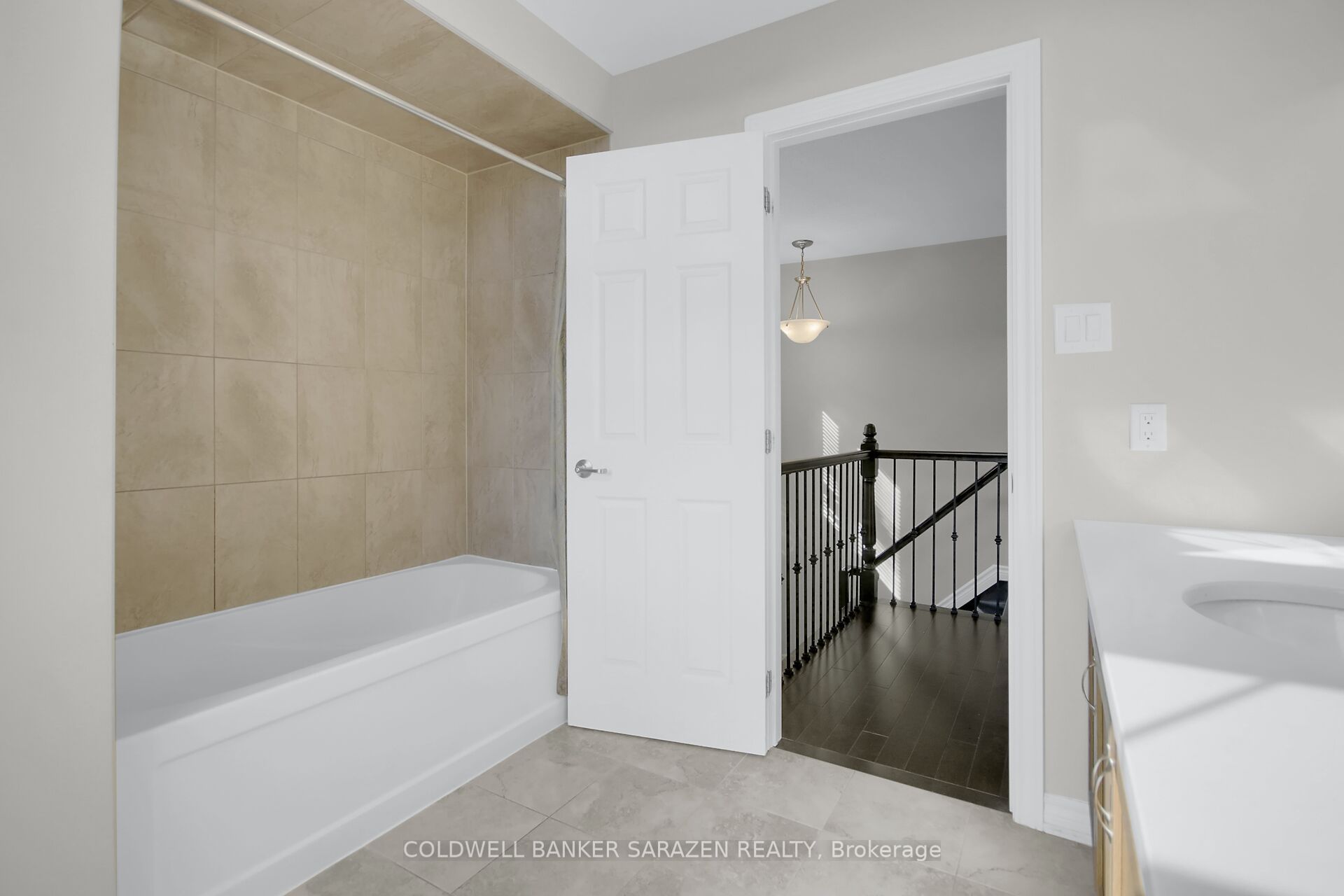 906 Whimbrel Way, Barrhaven, ON K2J 6C5 photo 4