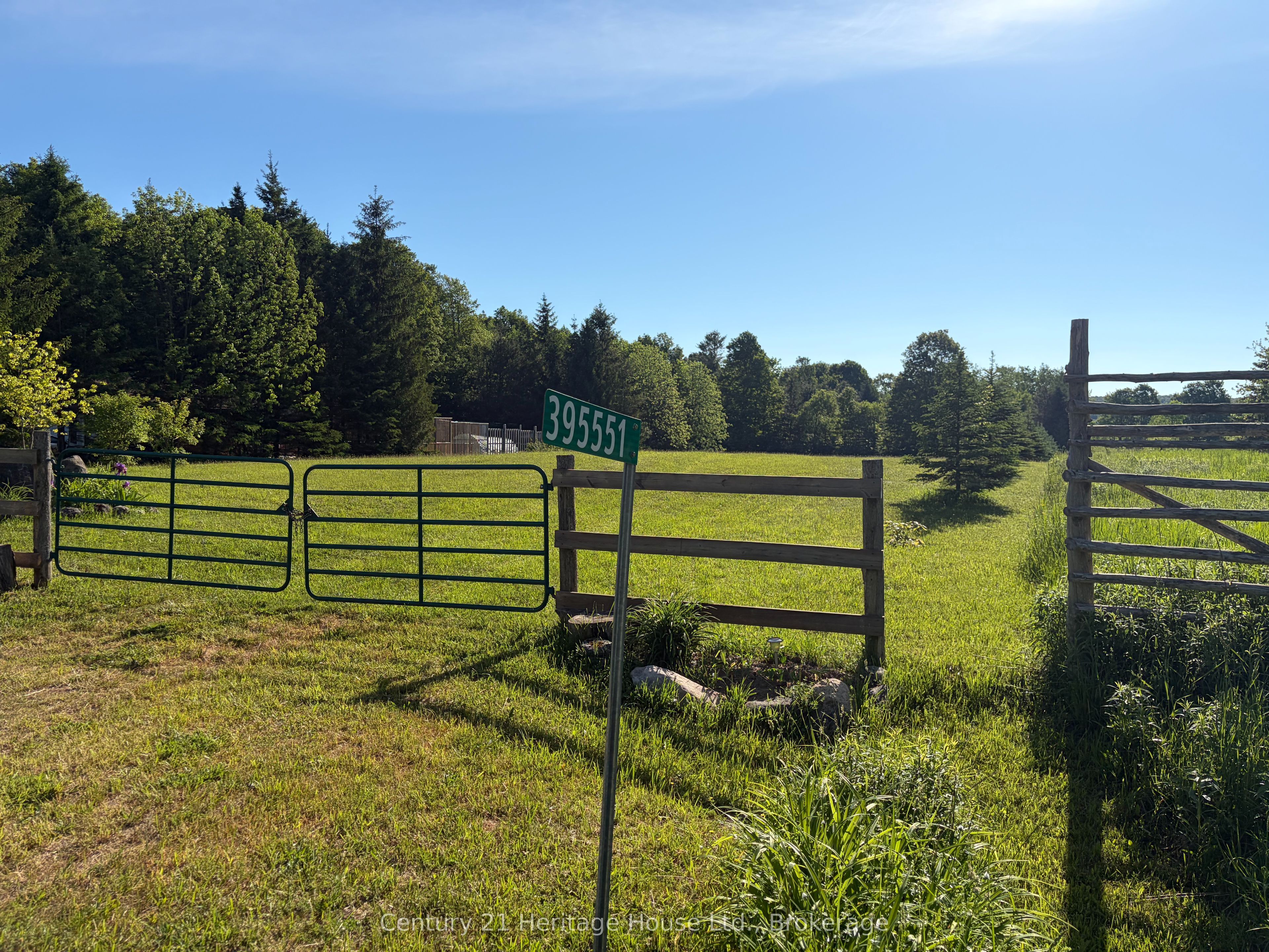 395551 2 Concession, Chatsworth, ON N0H 2V0 photo 3