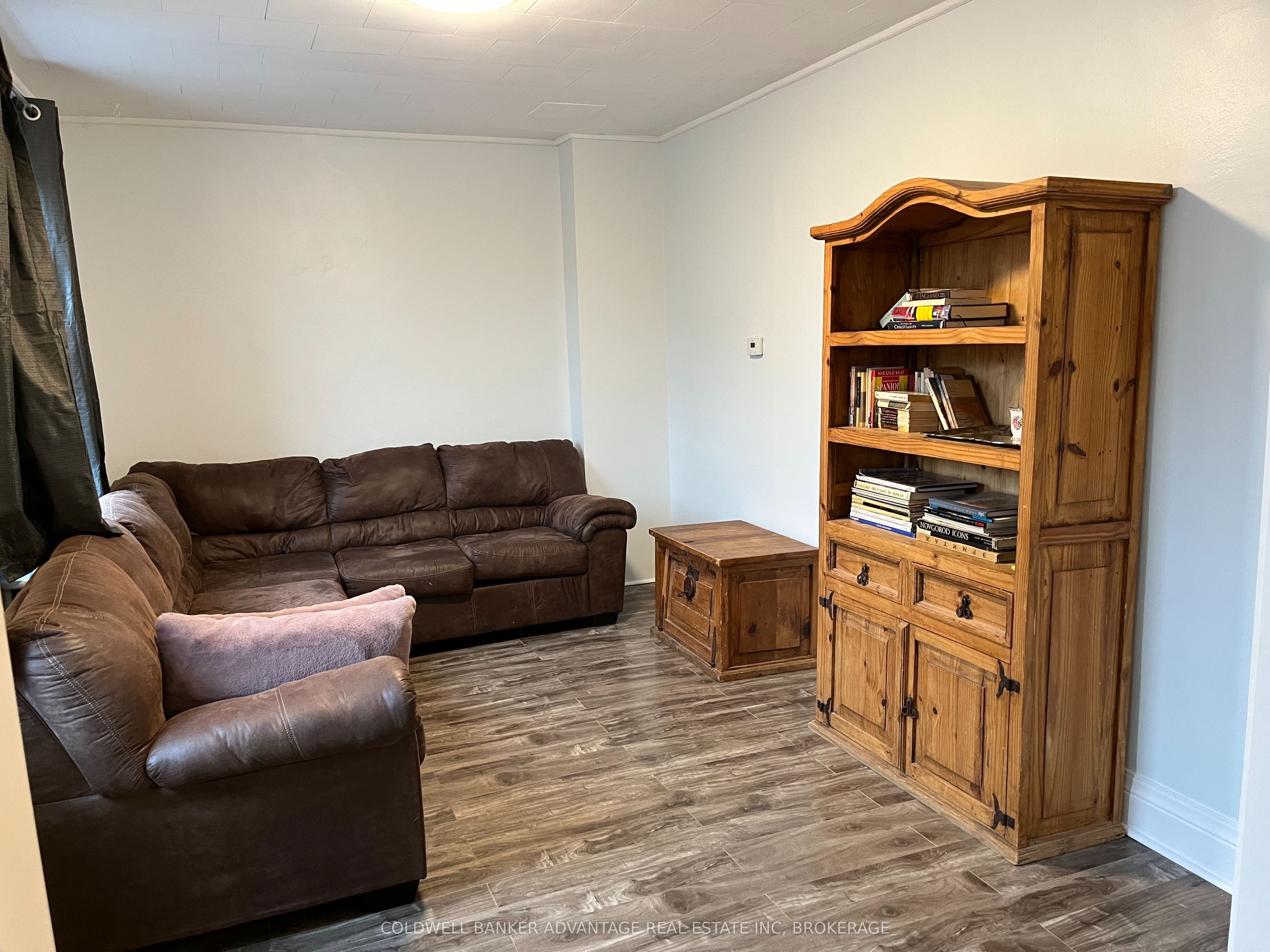 14 Albert Street main floor unit (lower), Welland, ON L3B 4L2 photo 4