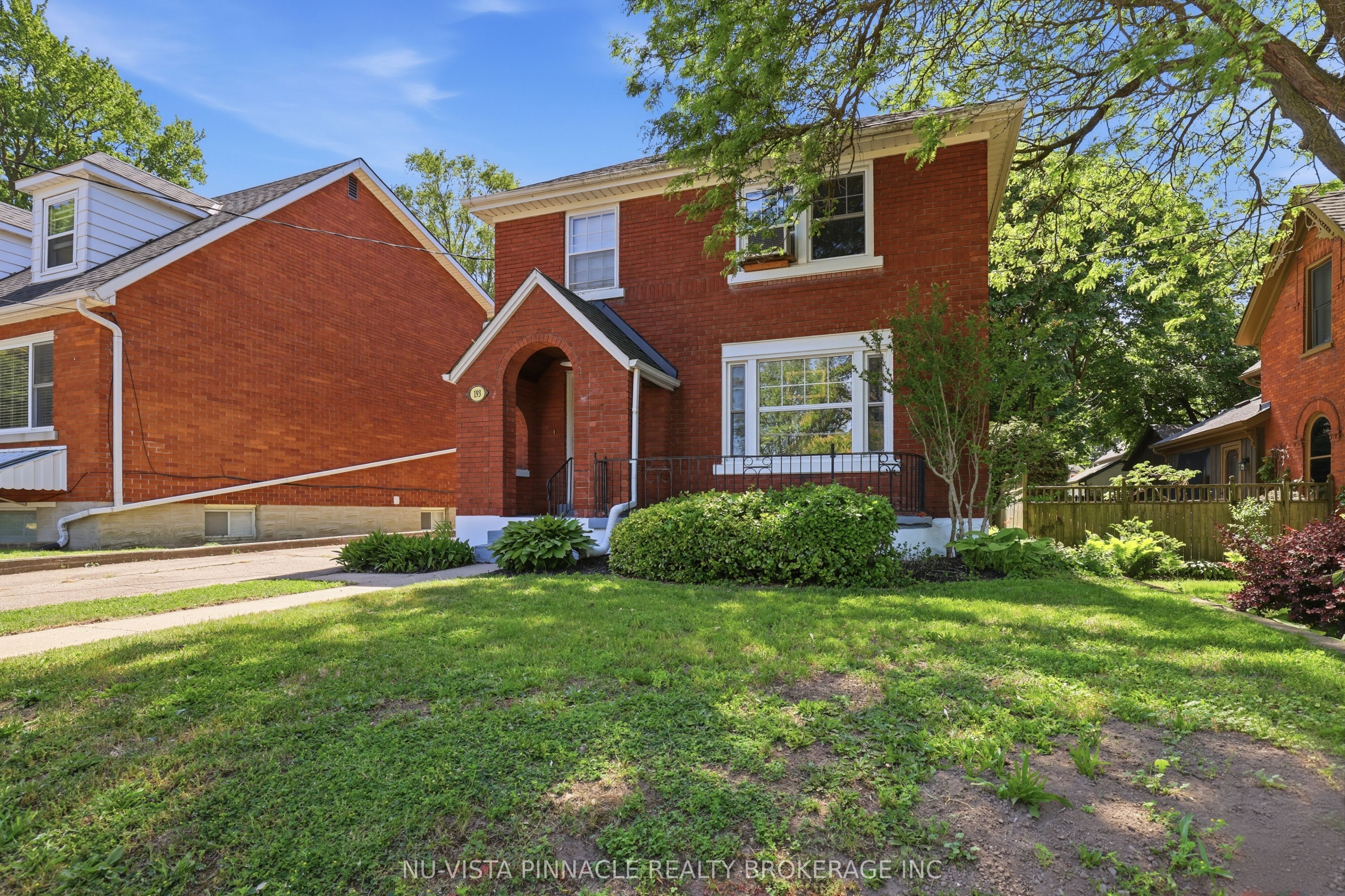 193 Waterloo Street, Kitchener, ON N2H 3V9 photo 2