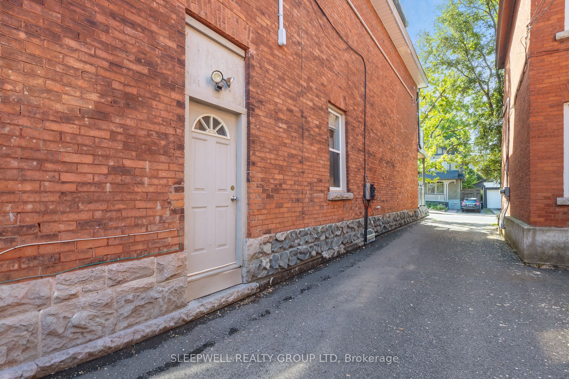 389 Daly Avenue, Lower Town - Sandy Hill, ON K1N 6H1 photo 4