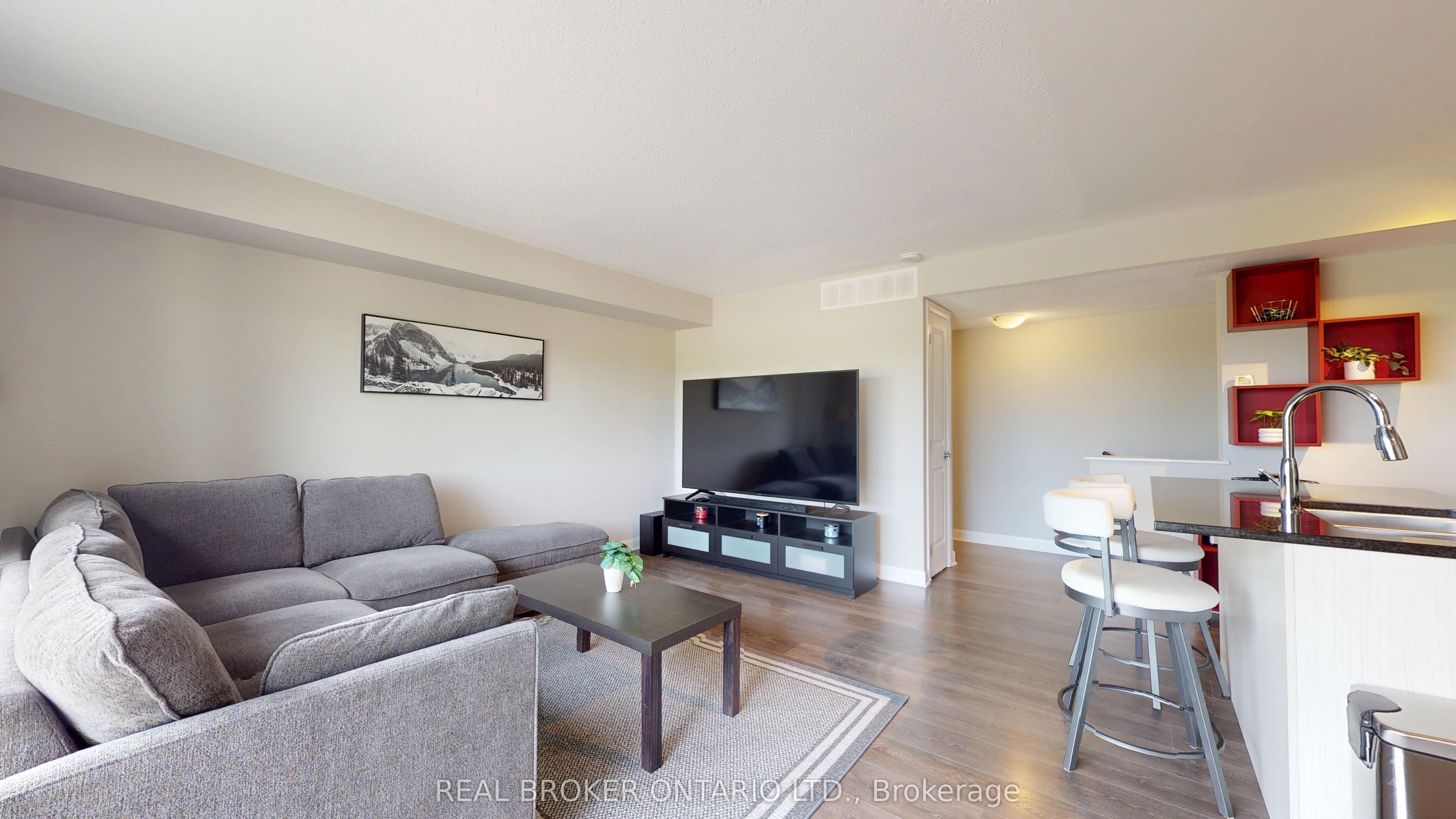 1213 Chapman Mills Drive 2, Barrhaven, ON K2J 6R5 photo 4