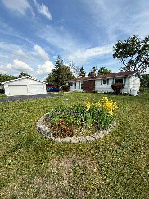 12 North Bayou Road, Kawartha Lakes, ON K0M 1N0 photo 2