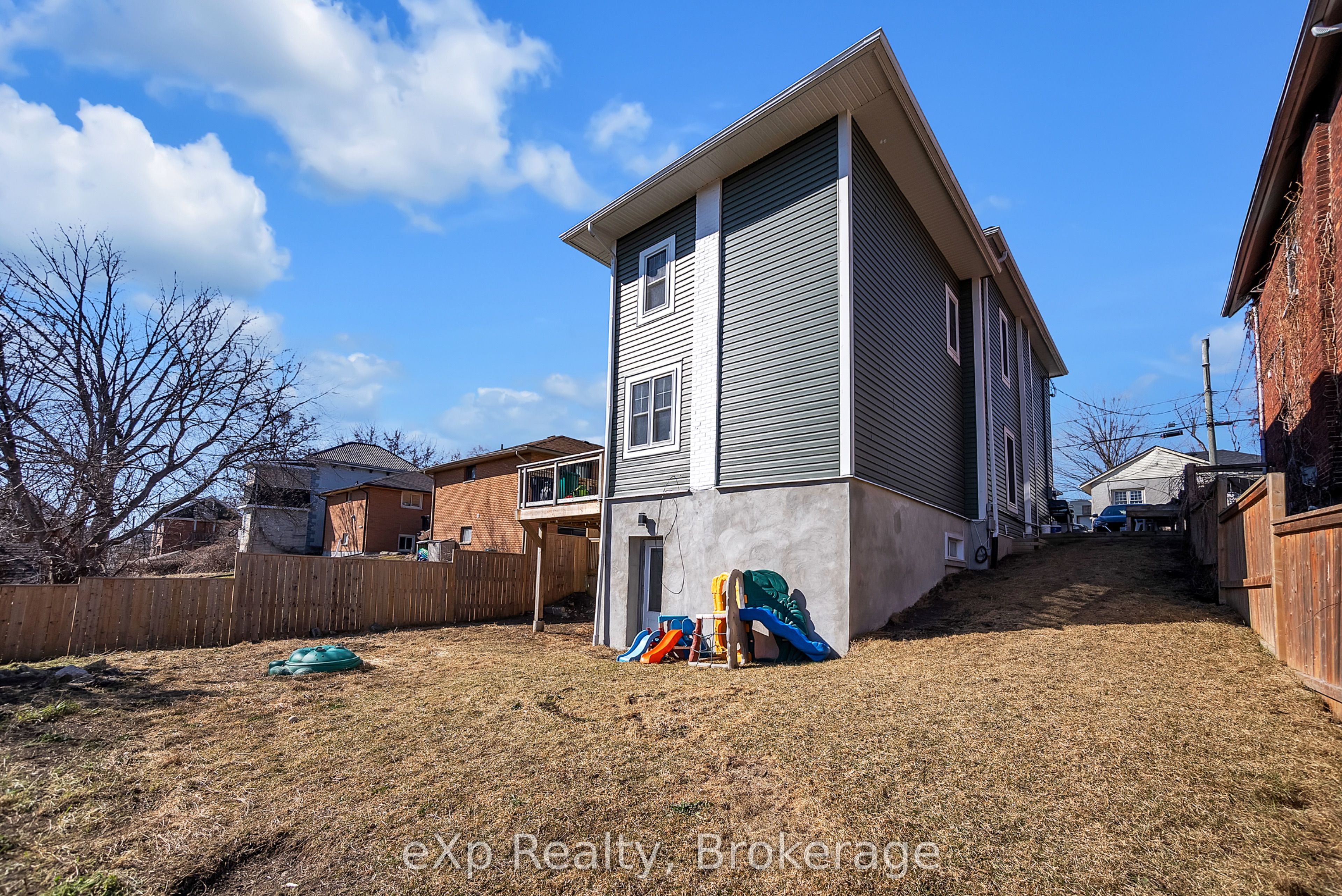 19 Isabel Street, Belleville, ON K8P 3N4 photo 4