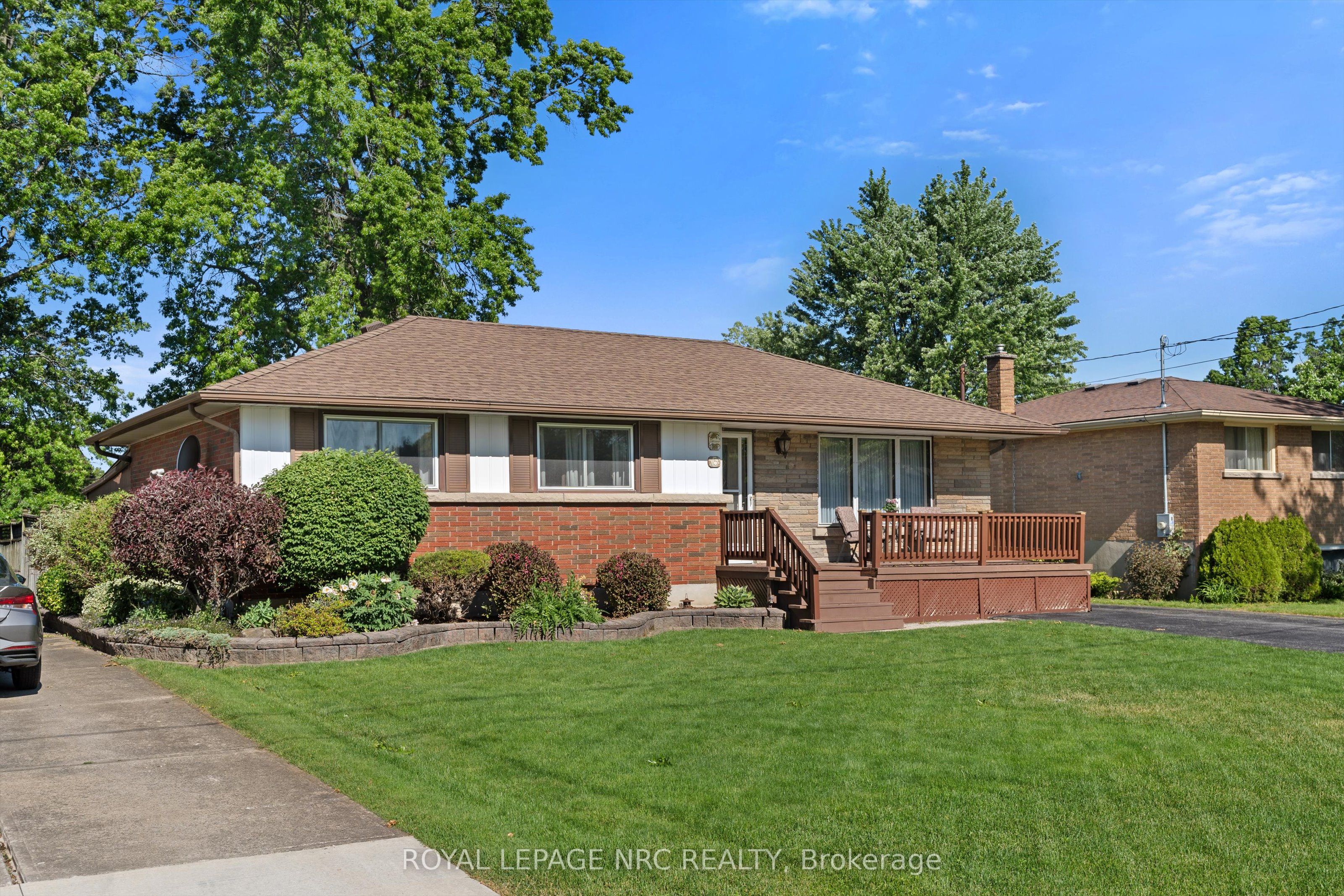 15 Carrol Street, Welland, ON L3C 2G5 photo 2