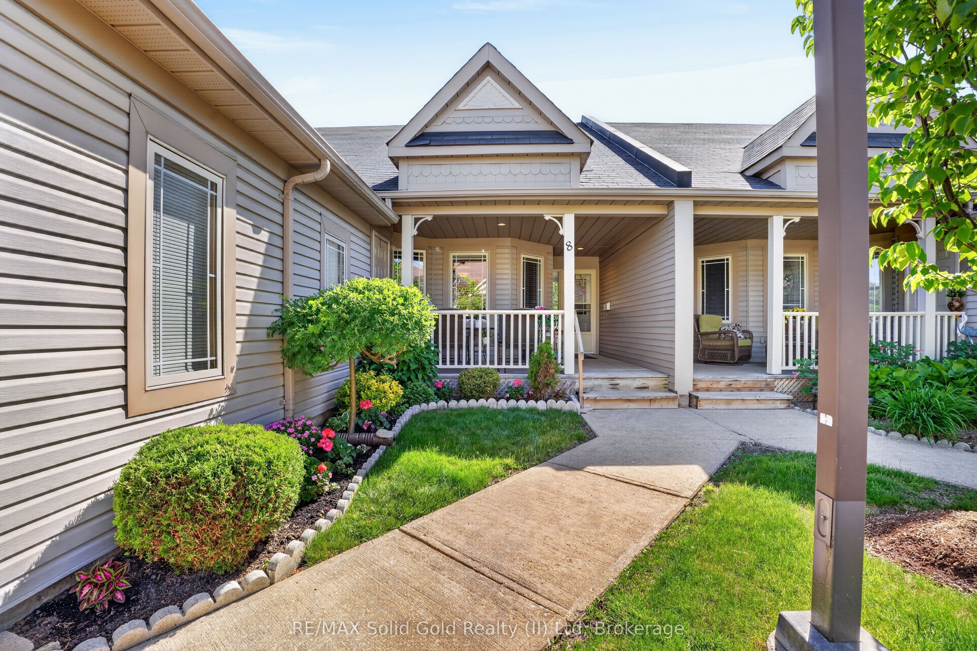 50 Midland Drive 8, Kitchener, ON N2A 2A7