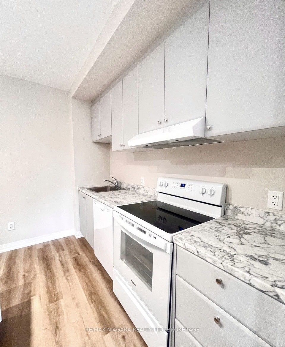 50 HERRICK Avenue 232, St. Catharines, ON L2P 2S4 photo 2
