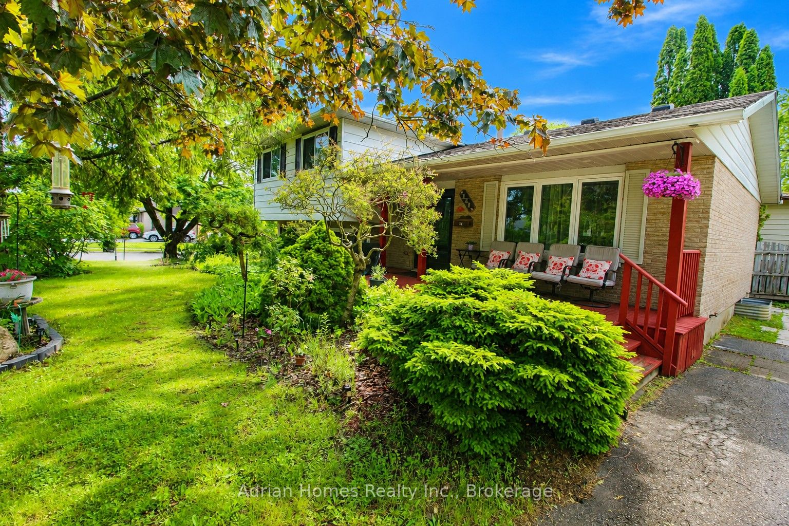 121 Melita Street, Ingersoll, ON N5C 3T3 photo 2