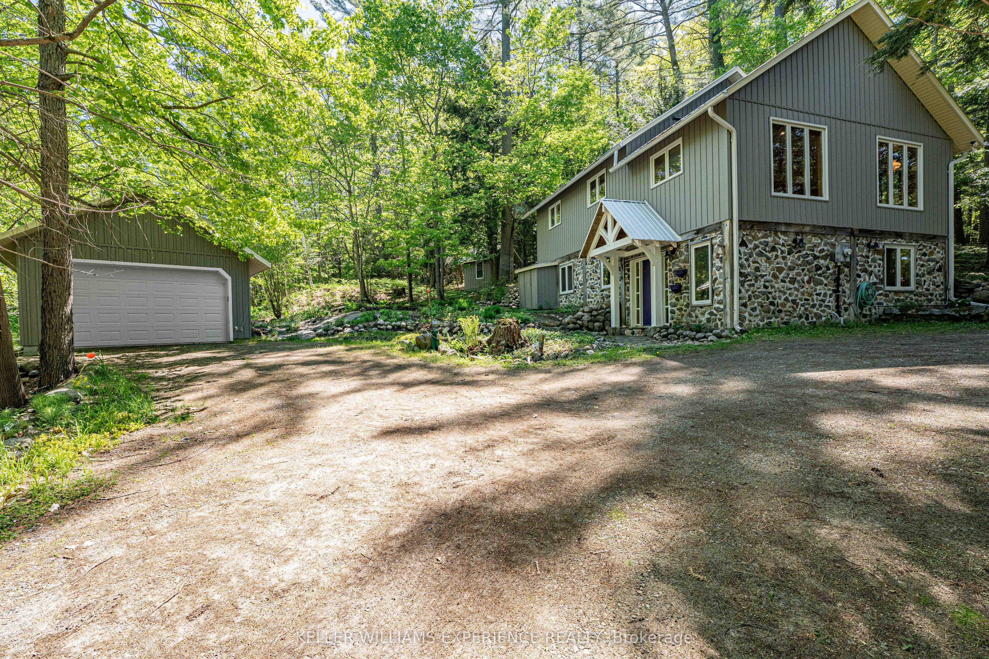 55 Mary Lake Crescent, Huntsville, ON P0B 1L0 photo 3