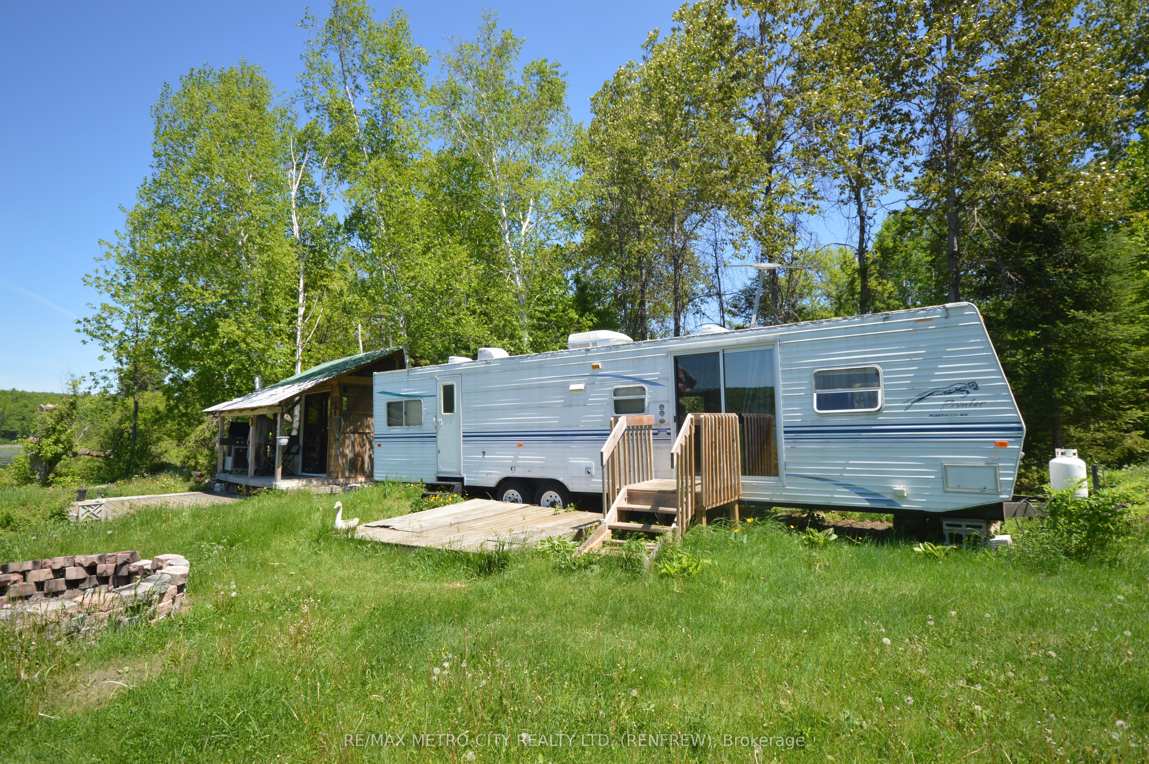 00 CLYDE FORKS Road, Lanark Highlands, ON K0G 1K0 photo 3