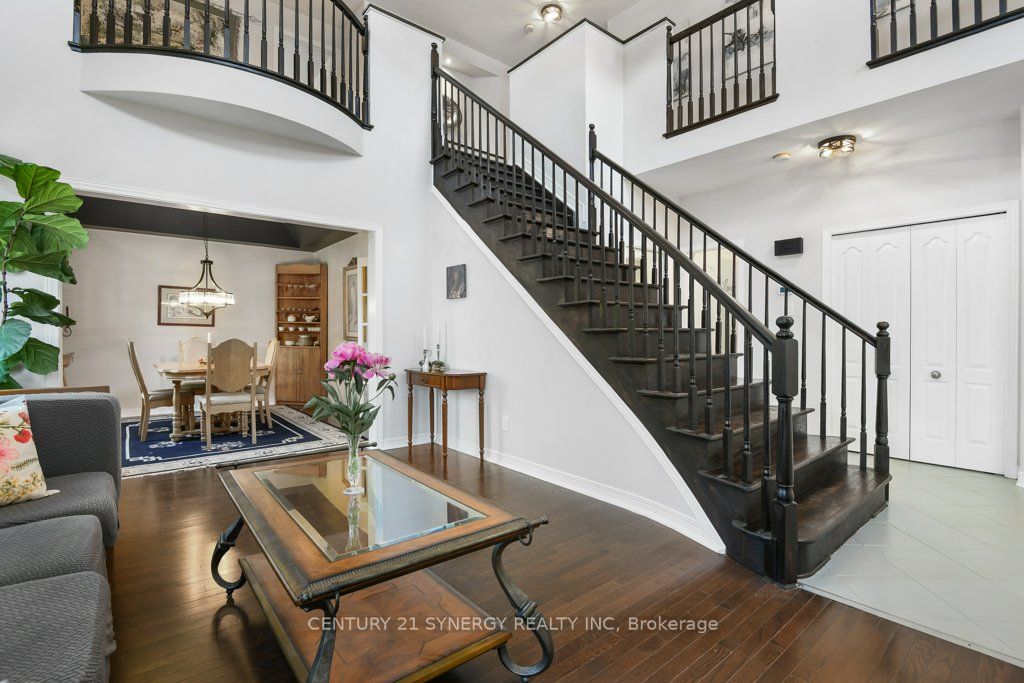 37 Windfield Crescent, Kanata, ON K2M 2B7 photo 4