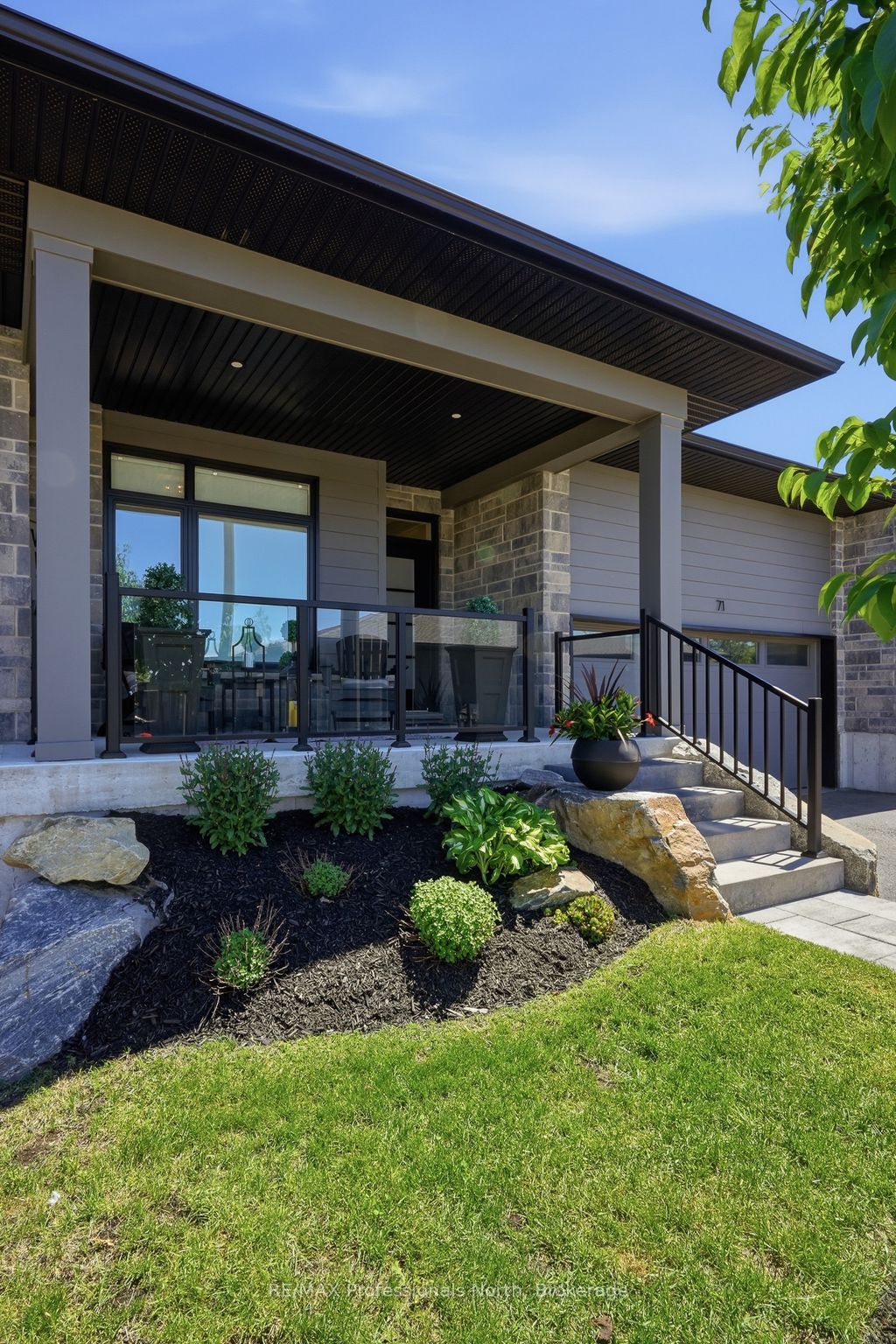71 Jack Street, Huntsville, ON P1H 0G4