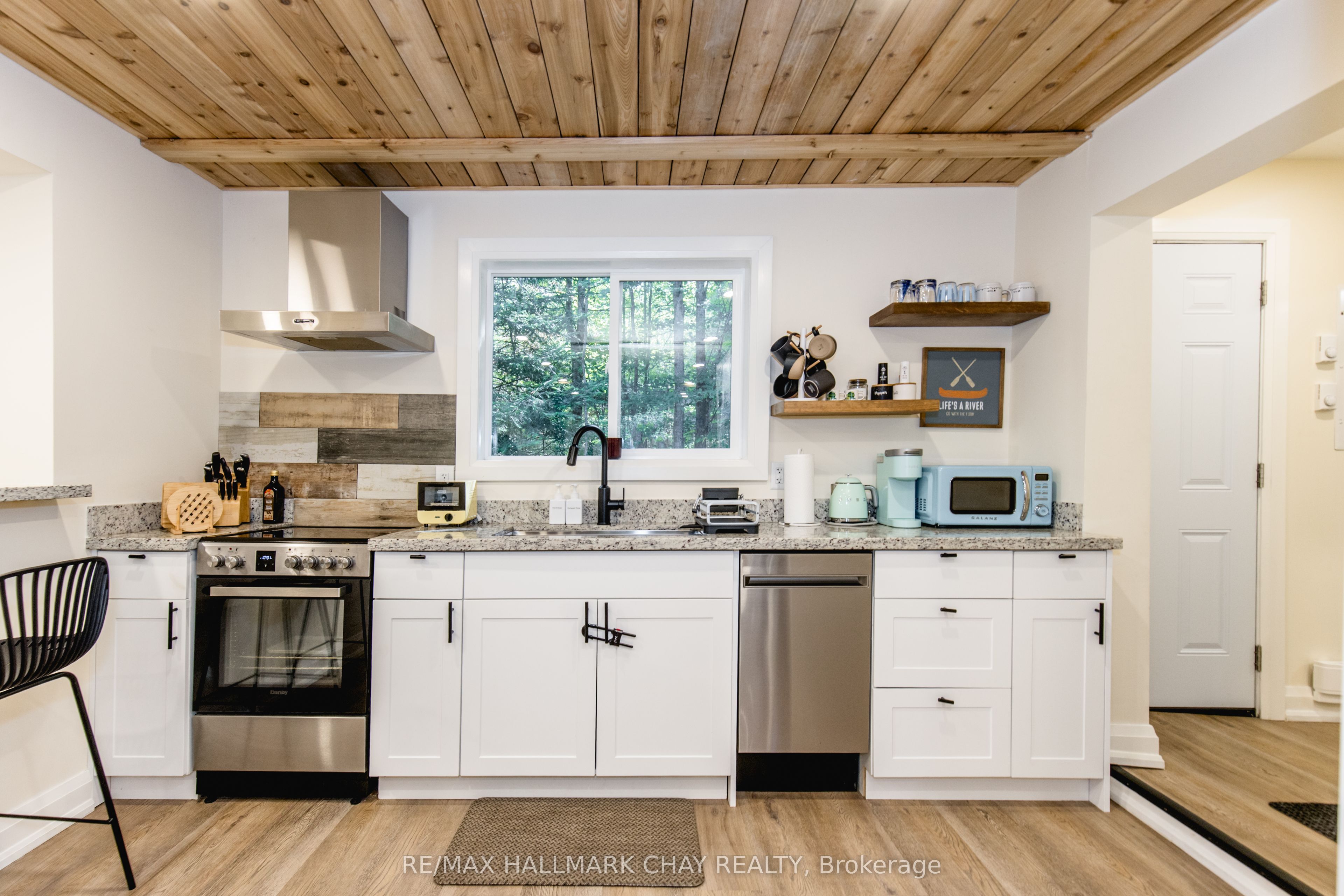 182 Brodie Kay Trail, Huntsville, ON P0B 1L0 photo 4