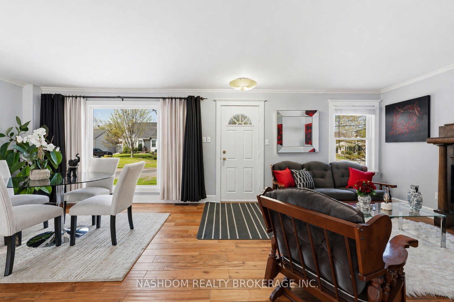 31 Hunter Street, Hamilton, ON L9H 1E5 photo 4