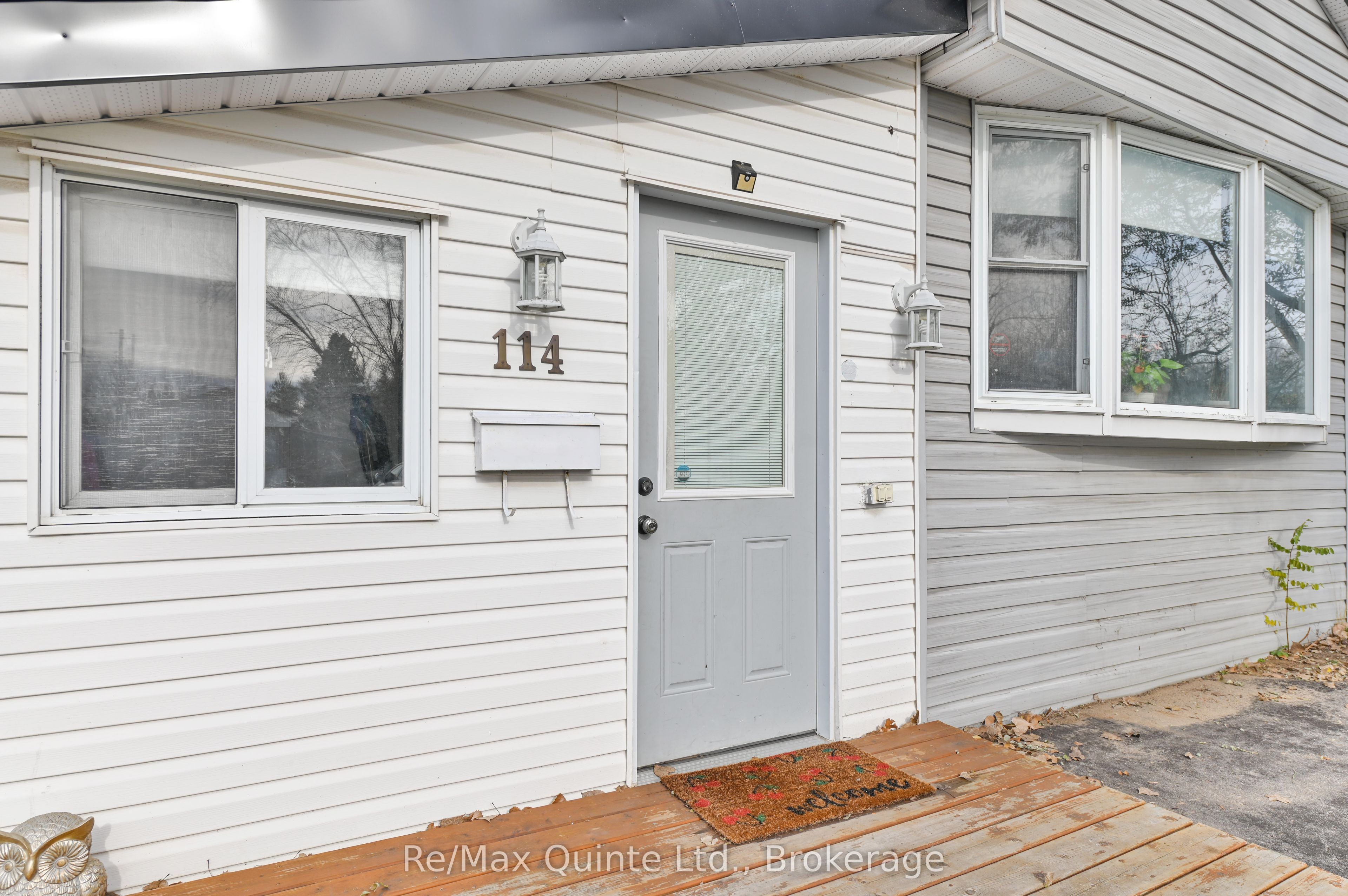 529 Old Highway 2 114, Quinte West, ON K8V 5P5 photo 5