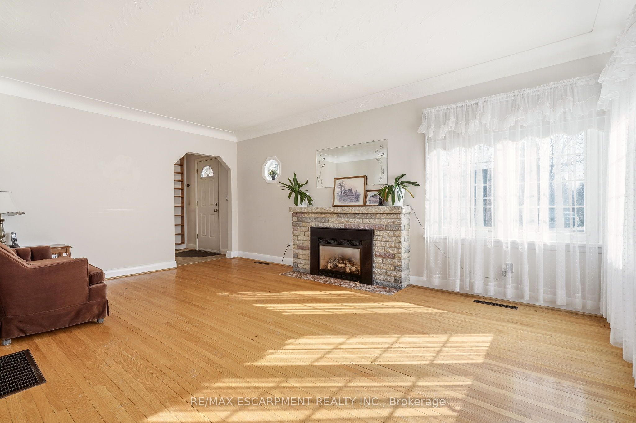 192 Ewen Road, Hamilton, ON L8S 3C9 photo 3
