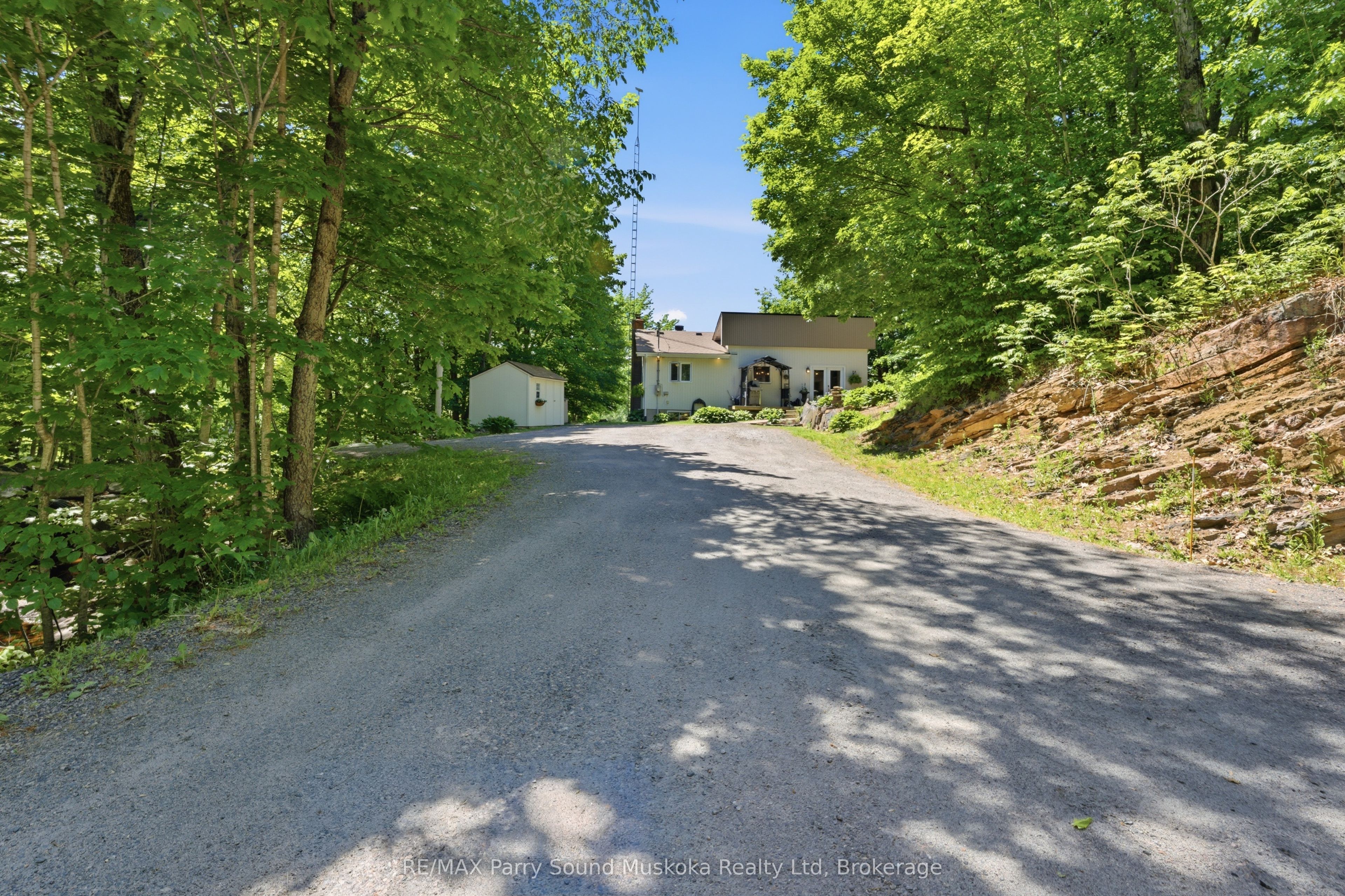 15 Elsasser Road, Seguin, ON P2A 2W8 photo 5