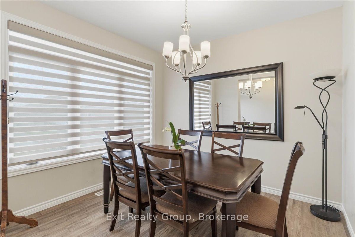 55 Stonecrest Boulevard, Quinte West, ON K8R 0A5 photo 5