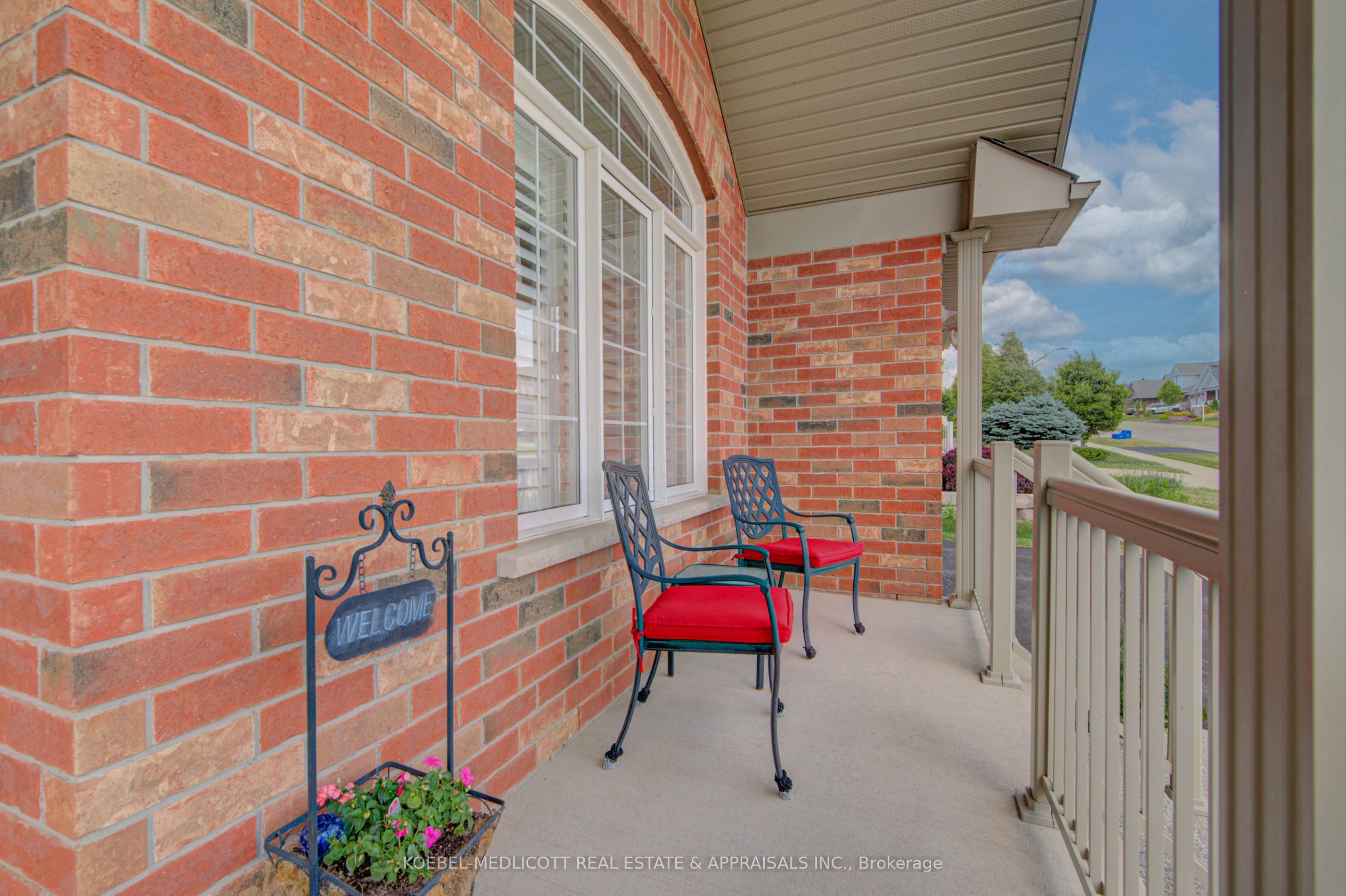 16 English Crescent, Blandford-Blenheim, ON N0J 1S0 photo 2