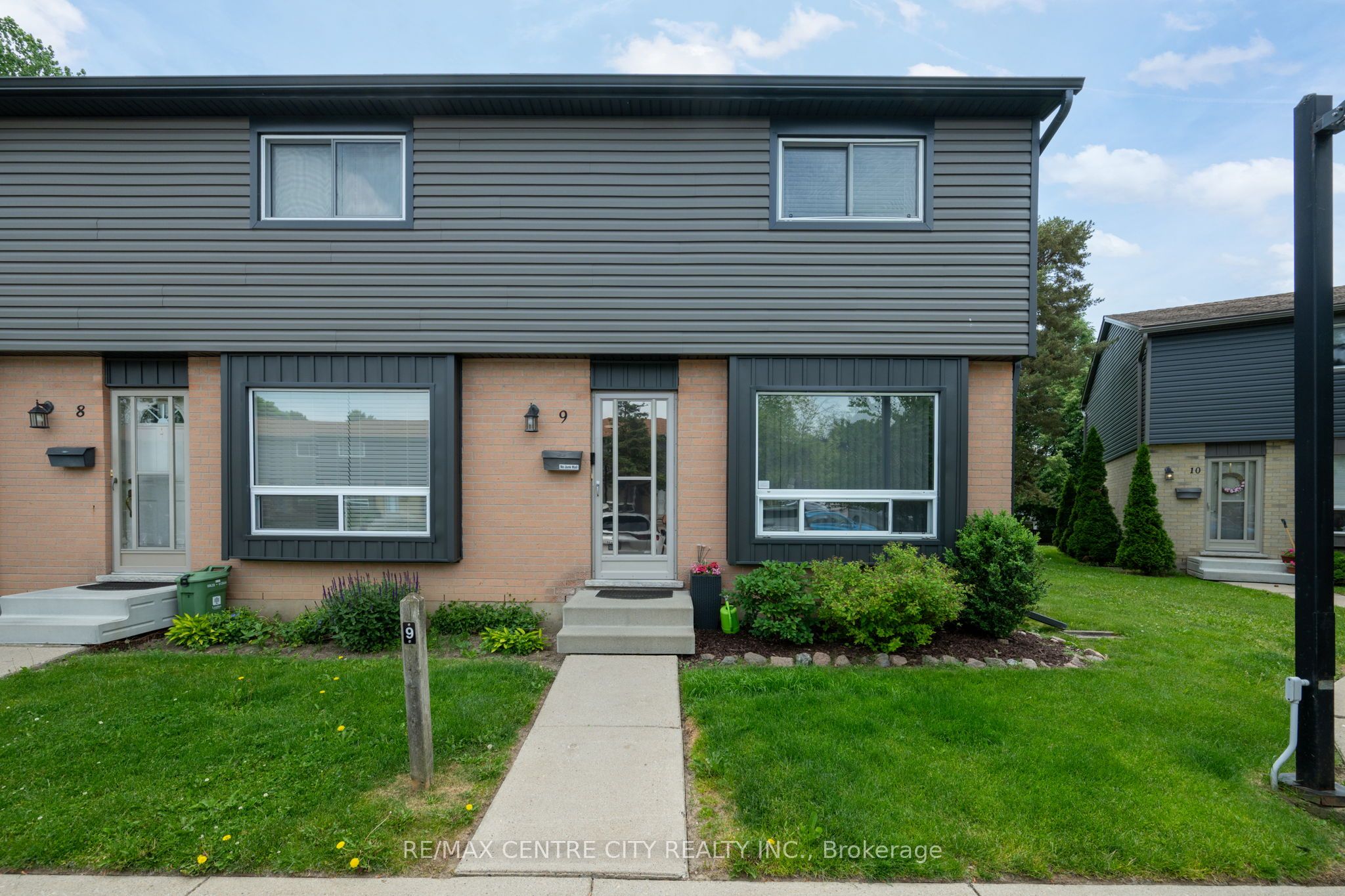475 Sandringham Crescent 9, London South, ON N6C 5B9 photo 2
