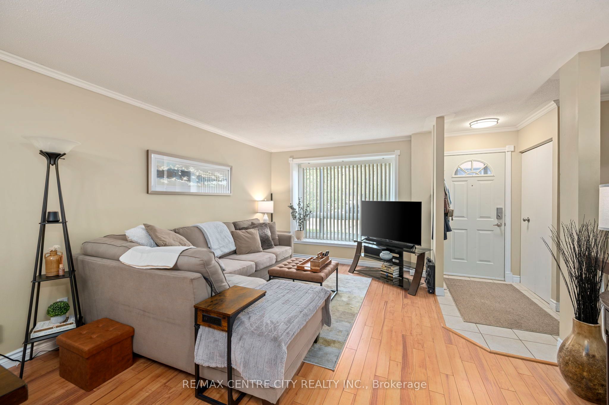 475 Sandringham Crescent 9, London South, ON N6C 5B9 photo 5