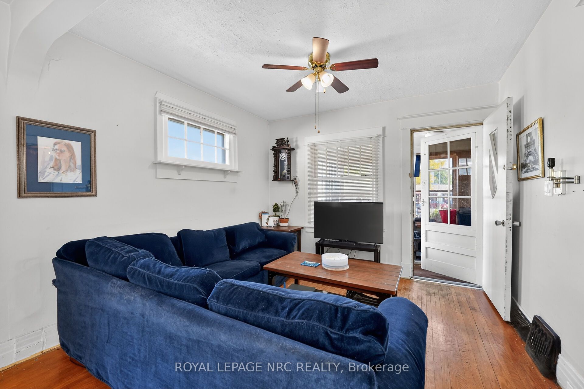 146 Carlton Street, St. Catharines, ON L2R 1R7 photo 5