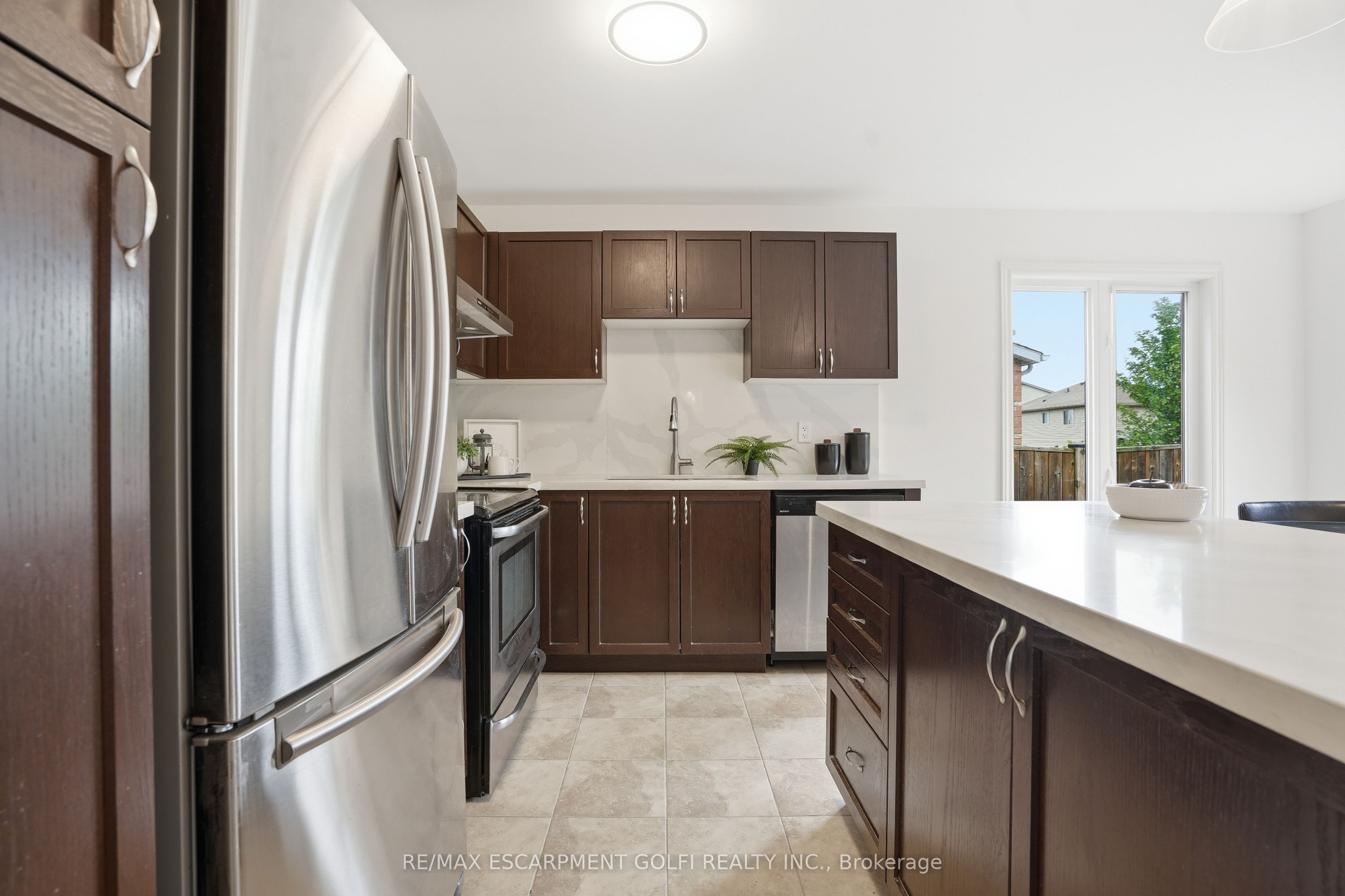 6414 Dilalla Crescent, Niagara Falls, ON L2H 0C9 photo 5