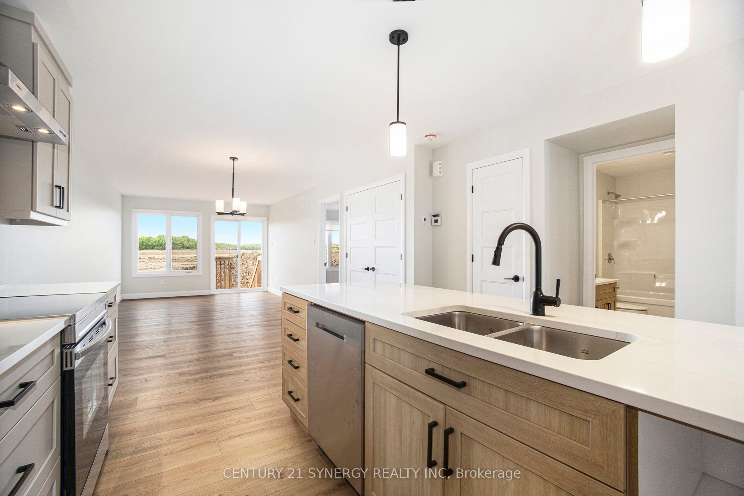 65 Helen Street A, North Stormont, ON K0A 1R0 photo 3