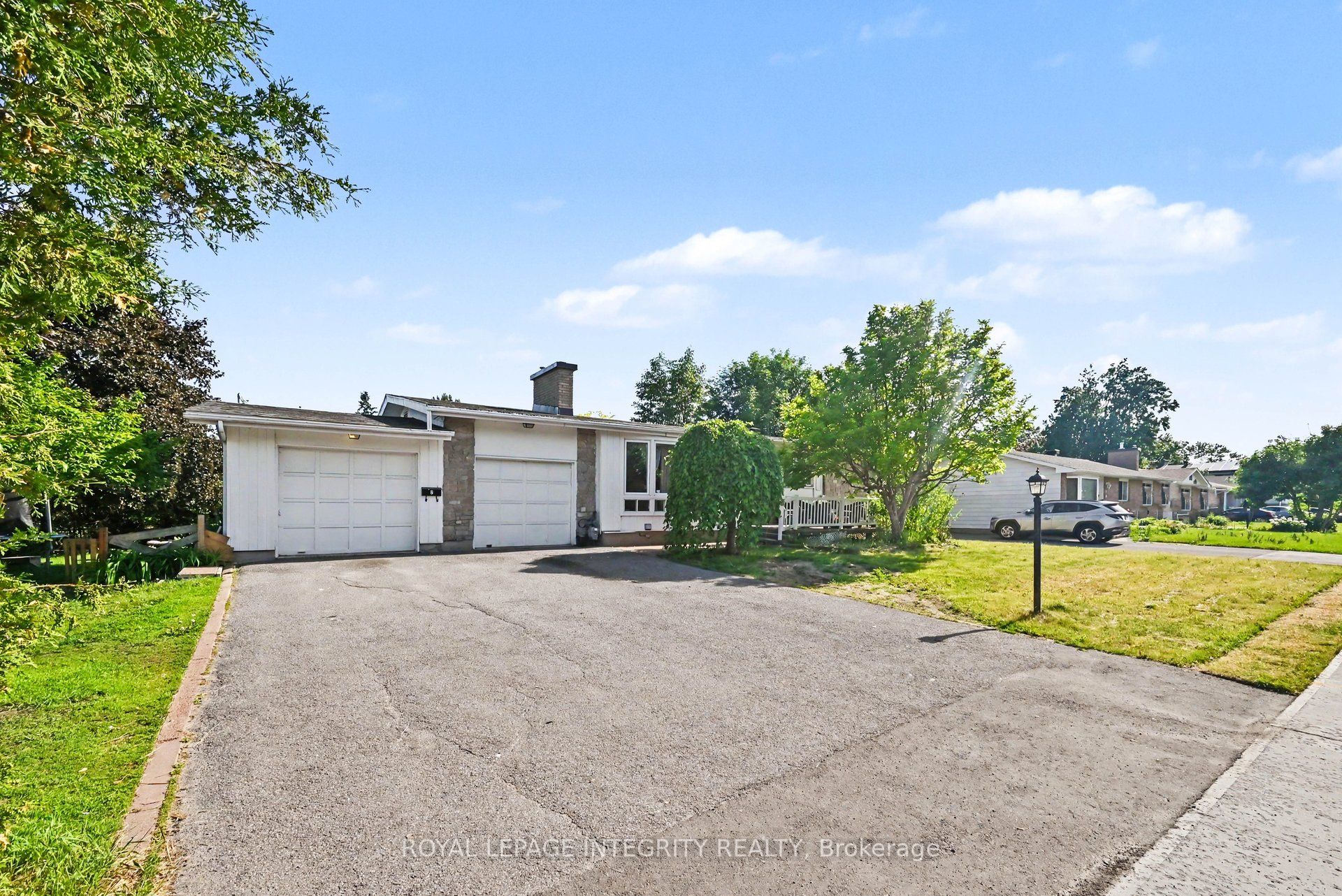 104 Viewmount Drive, Meadowlands - Crestview and Area, ON K2G 3C1 photo 3