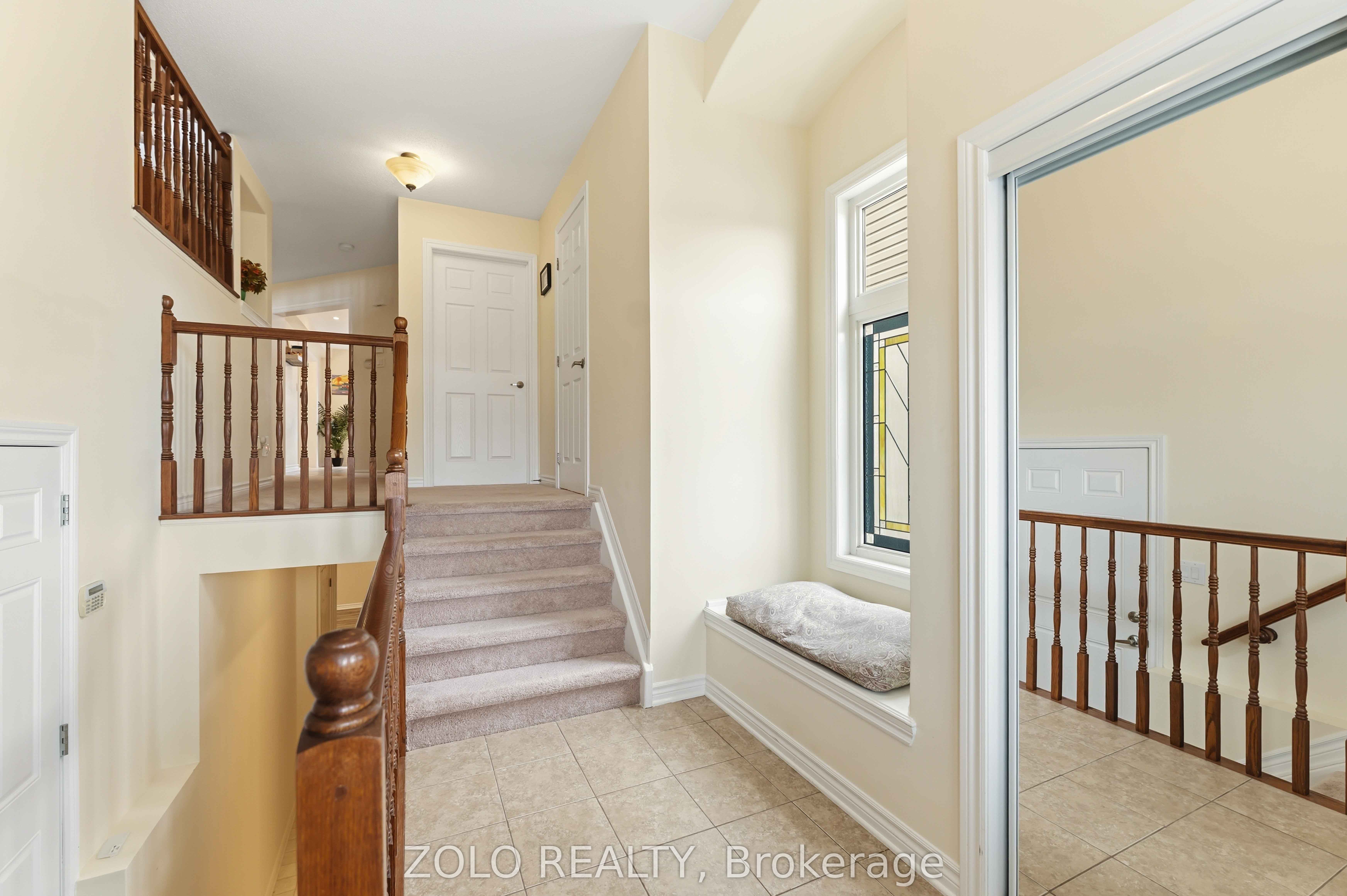 3566 Cambrian Road, Barrhaven, ON K2J 0T6 photo 3