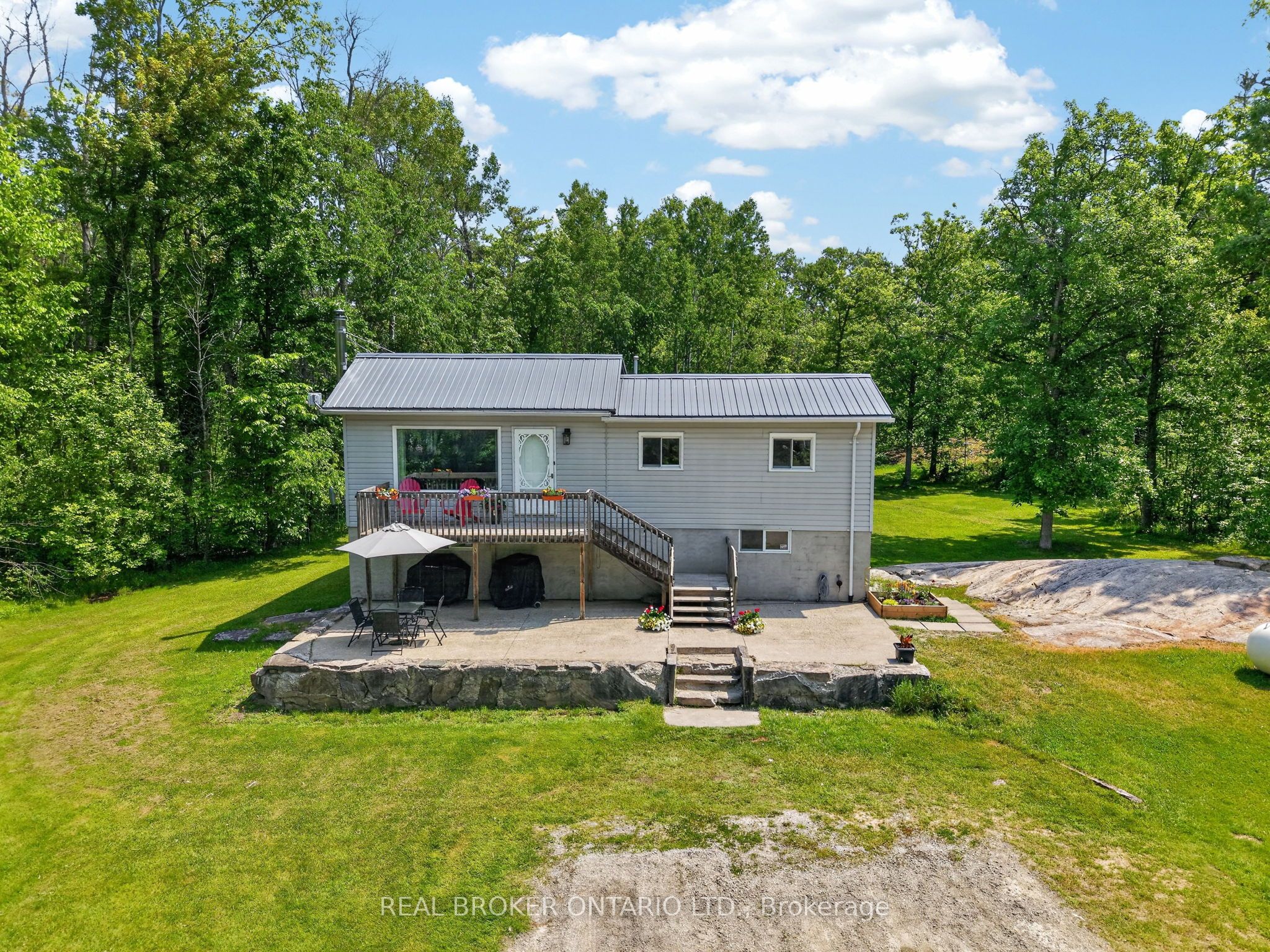 524 Honey Harbour Road, Georgian Bay, ON L0K 1S0 photo 2