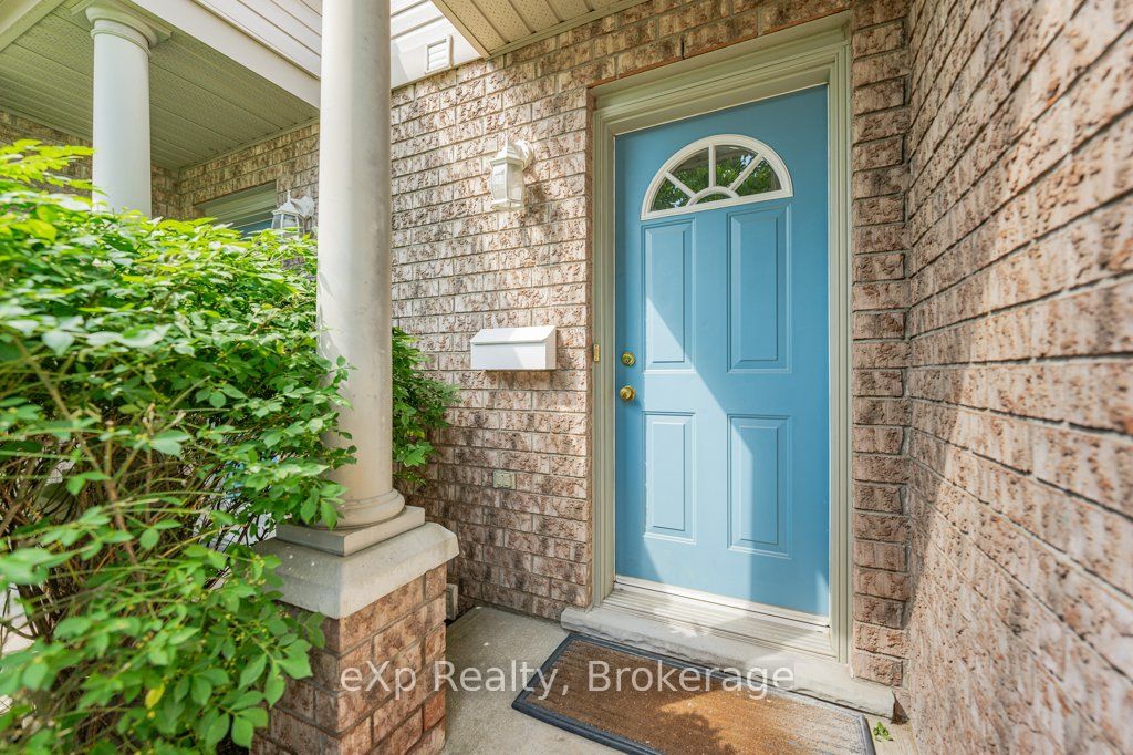 35 Roehampton Crescent, Guelph, ON N1L 1M8 photo 3