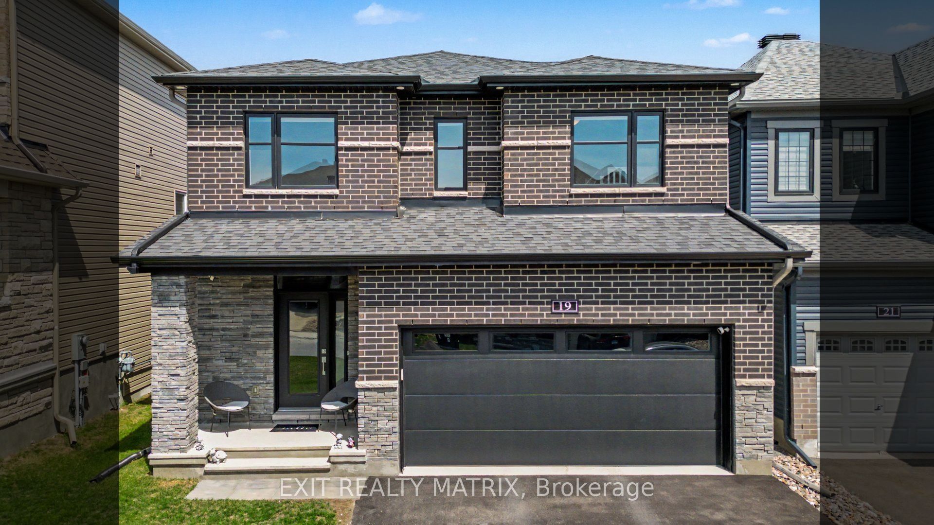 19 Fossa Terrace, Barrhaven, ON K2J 6W4 photo 2