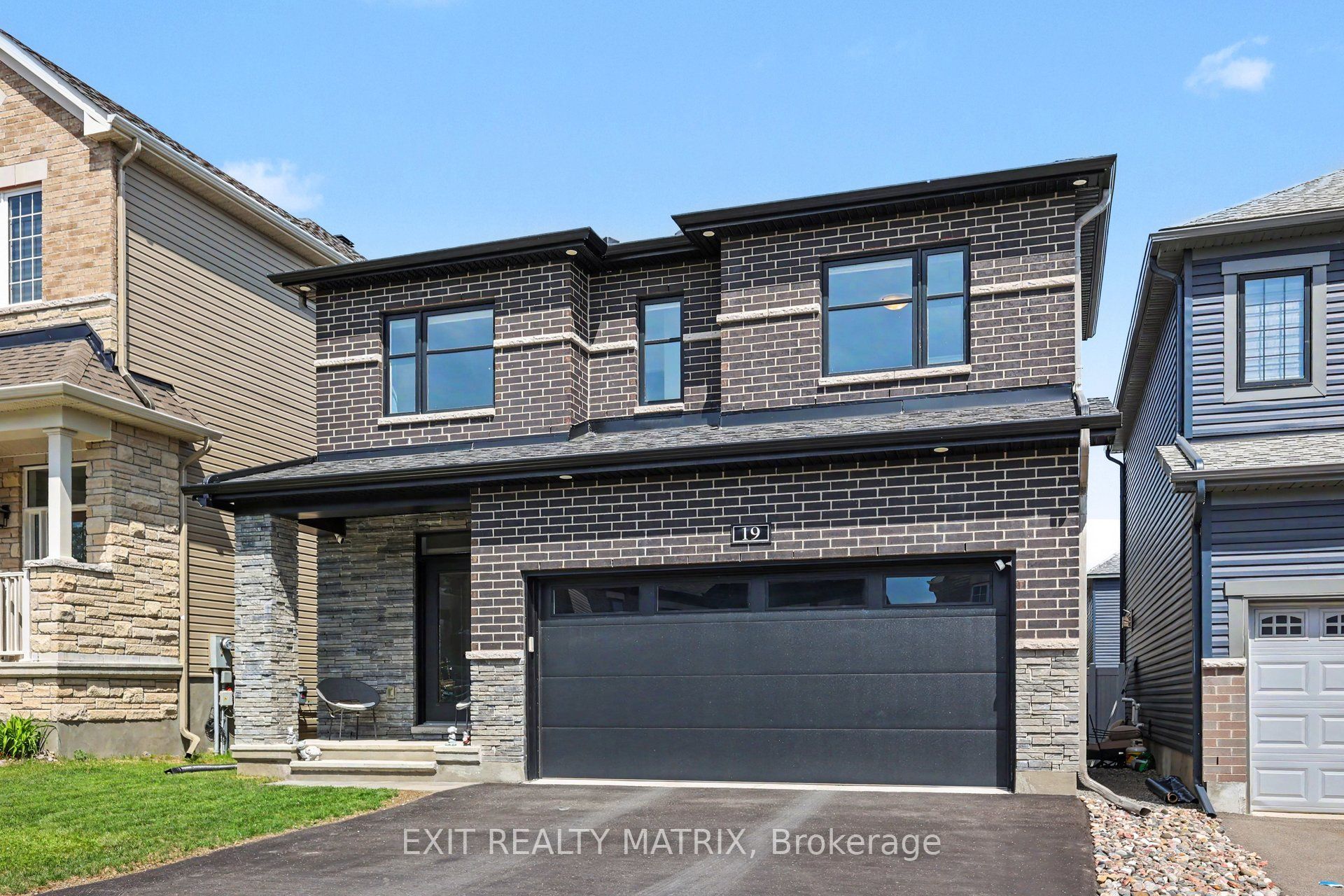 19 Fossa Terrace, Barrhaven, ON K2J 6W4 photo 5