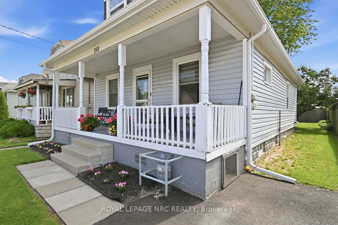 255 Deere Street, Welland, ON L3B 2L9 photo 3