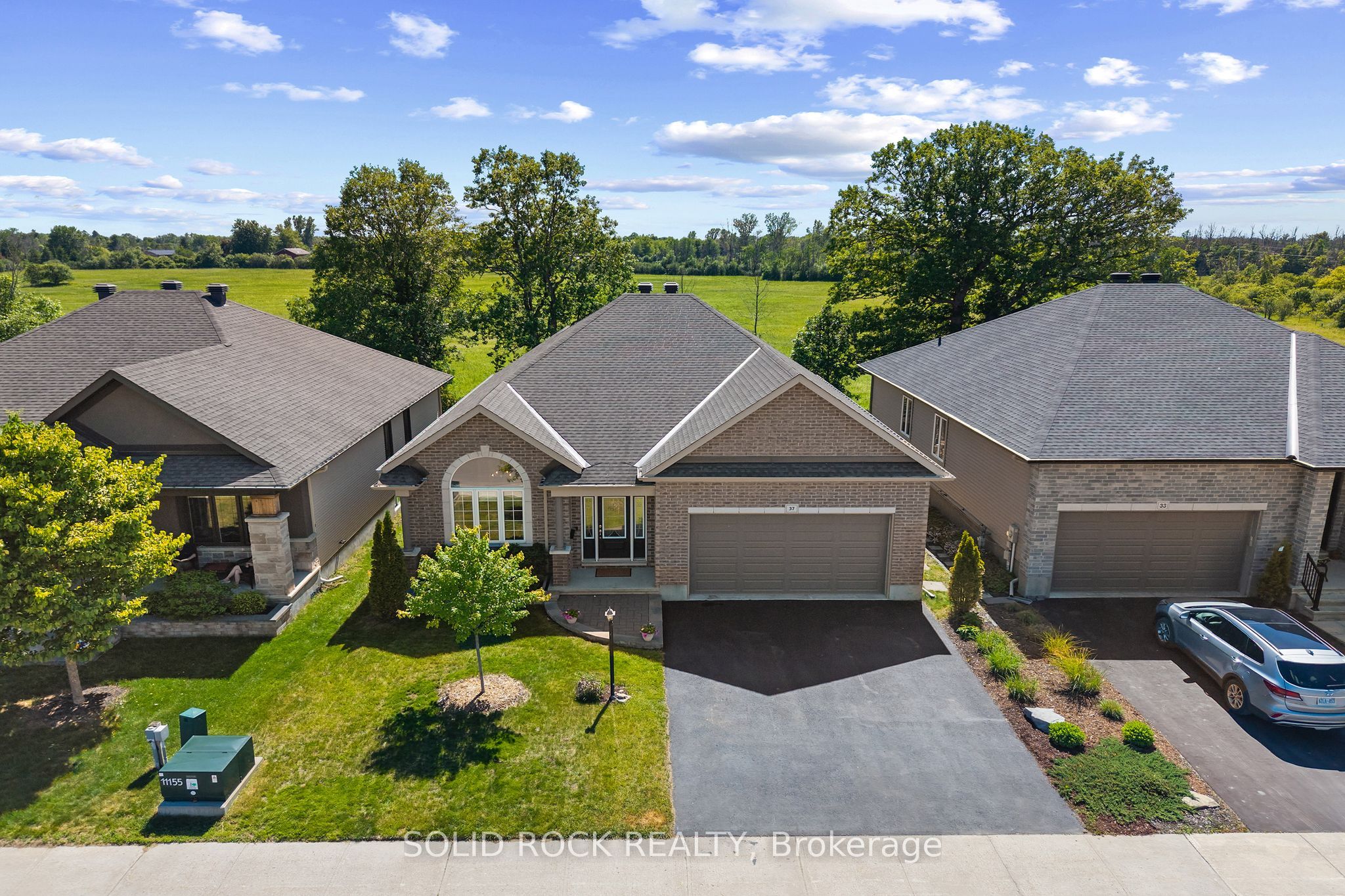 37 Dulmage Crescent, Carleton Place, ON K7C 0E5 photo 4
