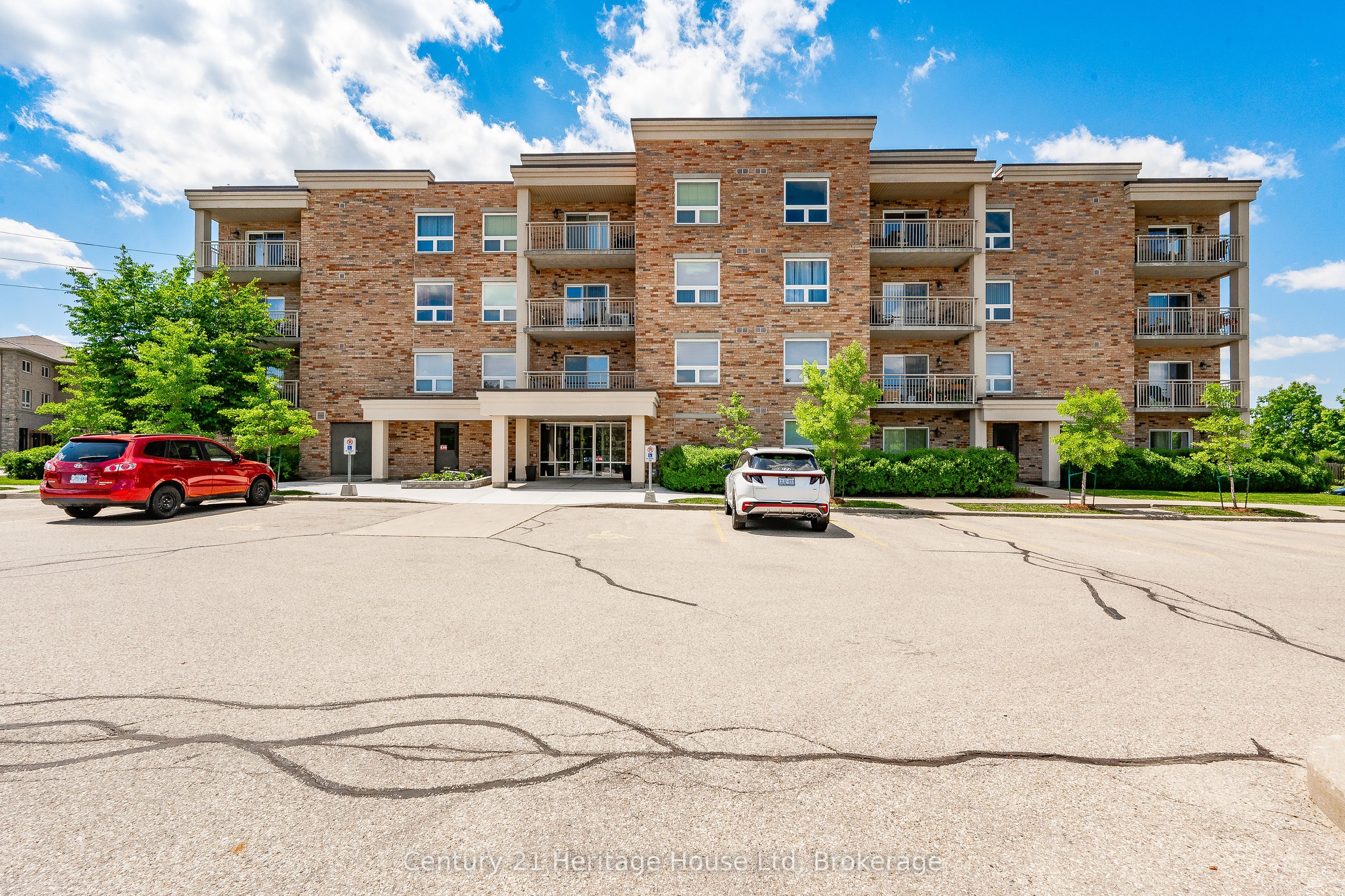 901 Paisley Road 207, Guelph, ON N1K 0A7 photo 4