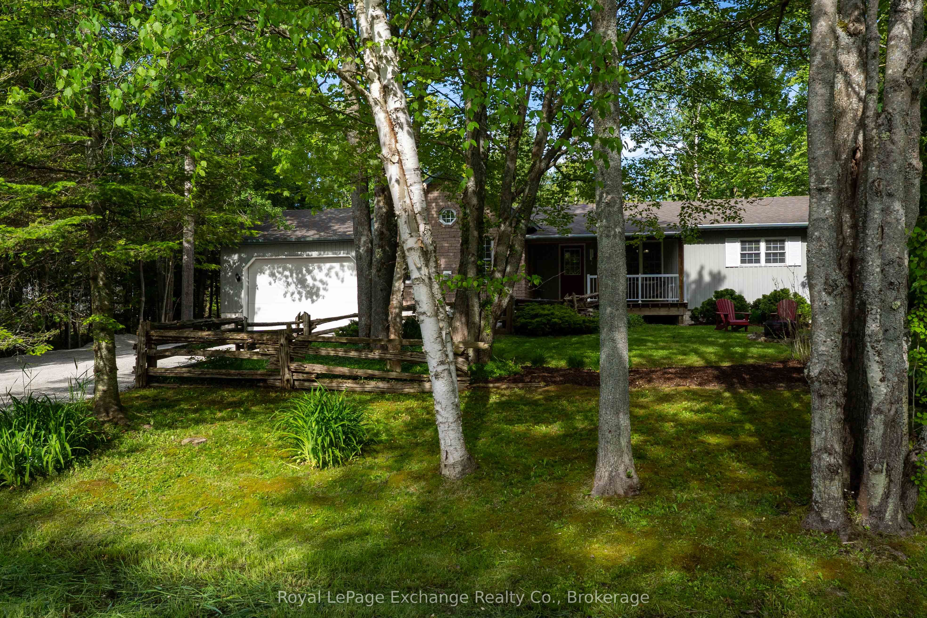719 York Avenue N, South Bruce Peninsula, ON N0H 2G0 photo 3