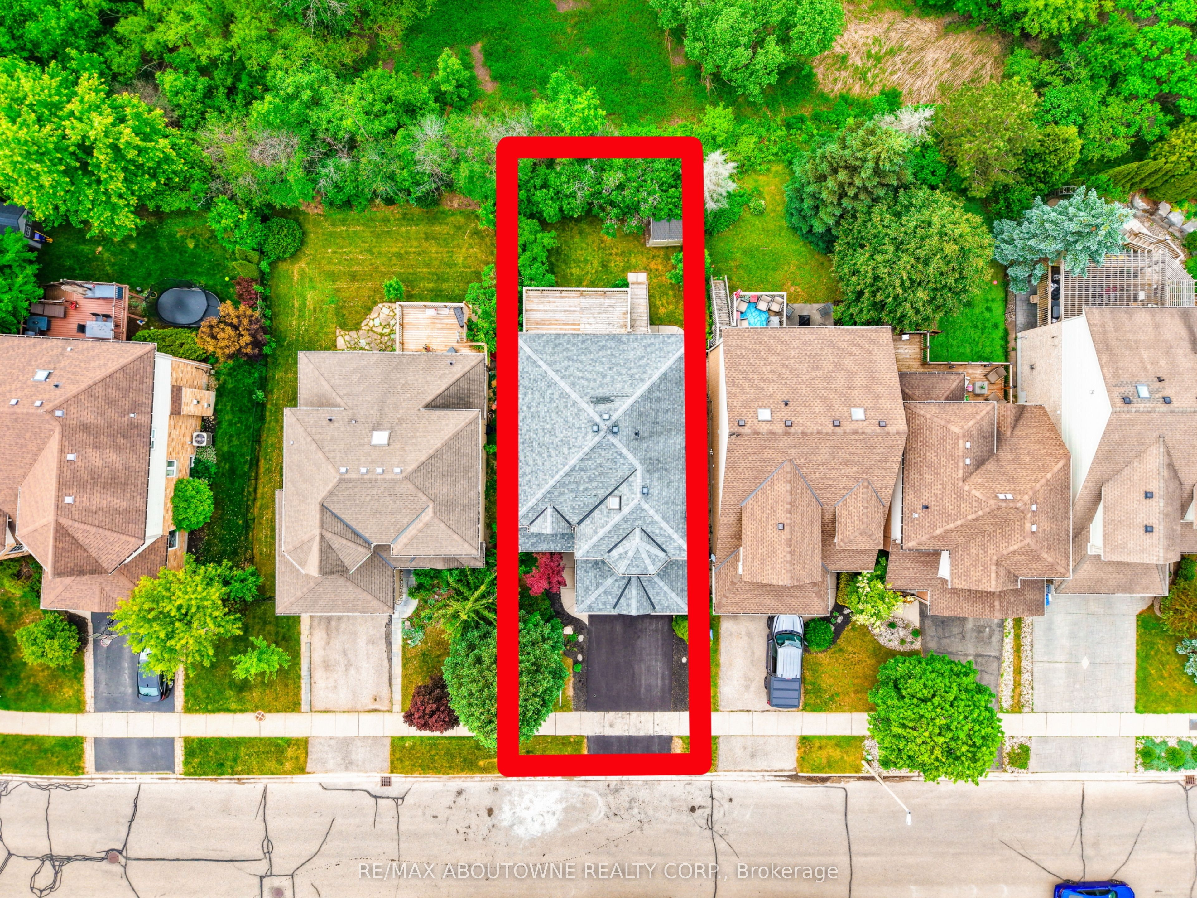 32 Jenson Boulevard, Guelph, ON N1L 1L1 photo 3