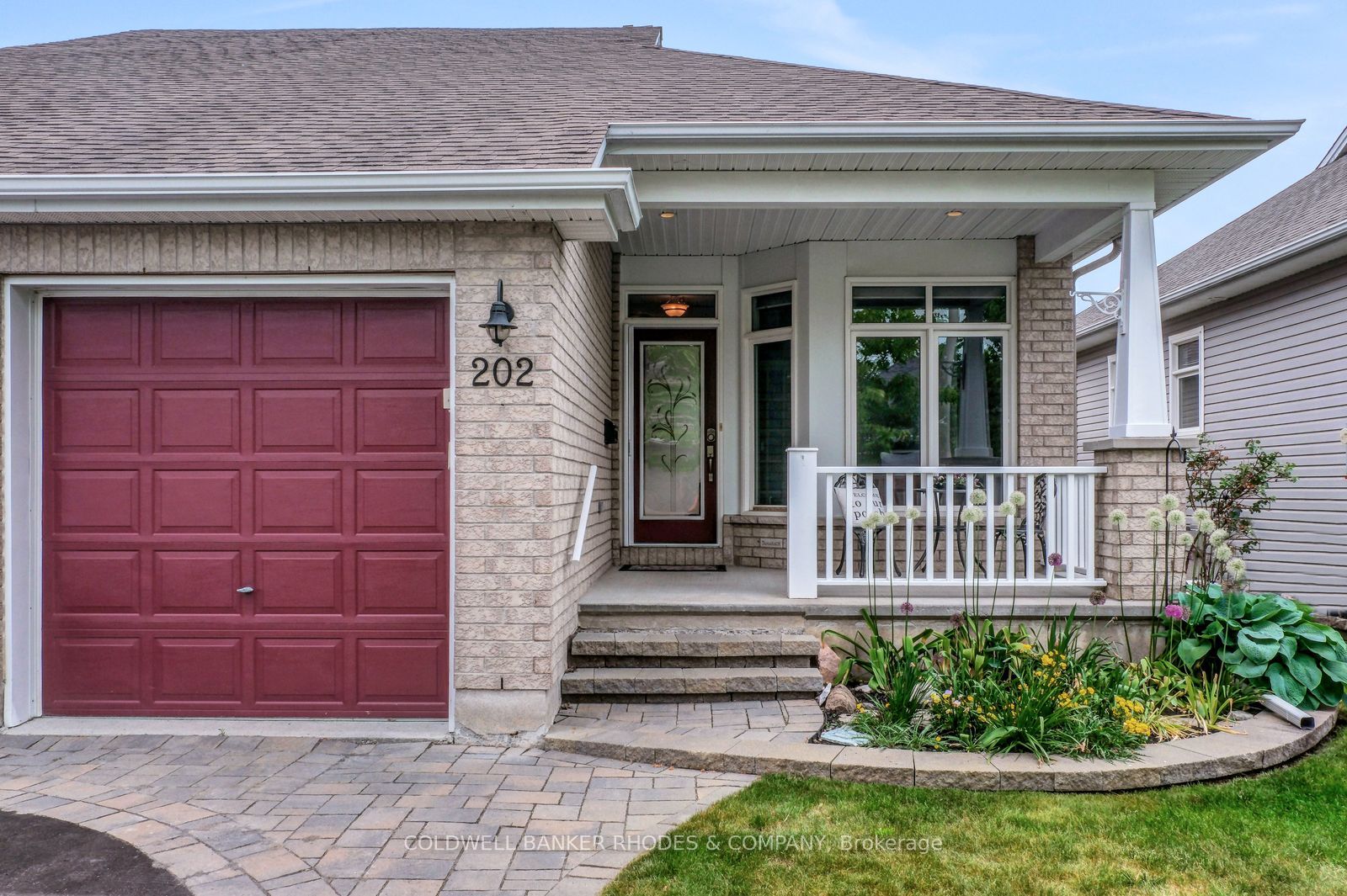 202 Bulrush Crescent, Blossom Park - Airport and Area, ON K1T 0E5