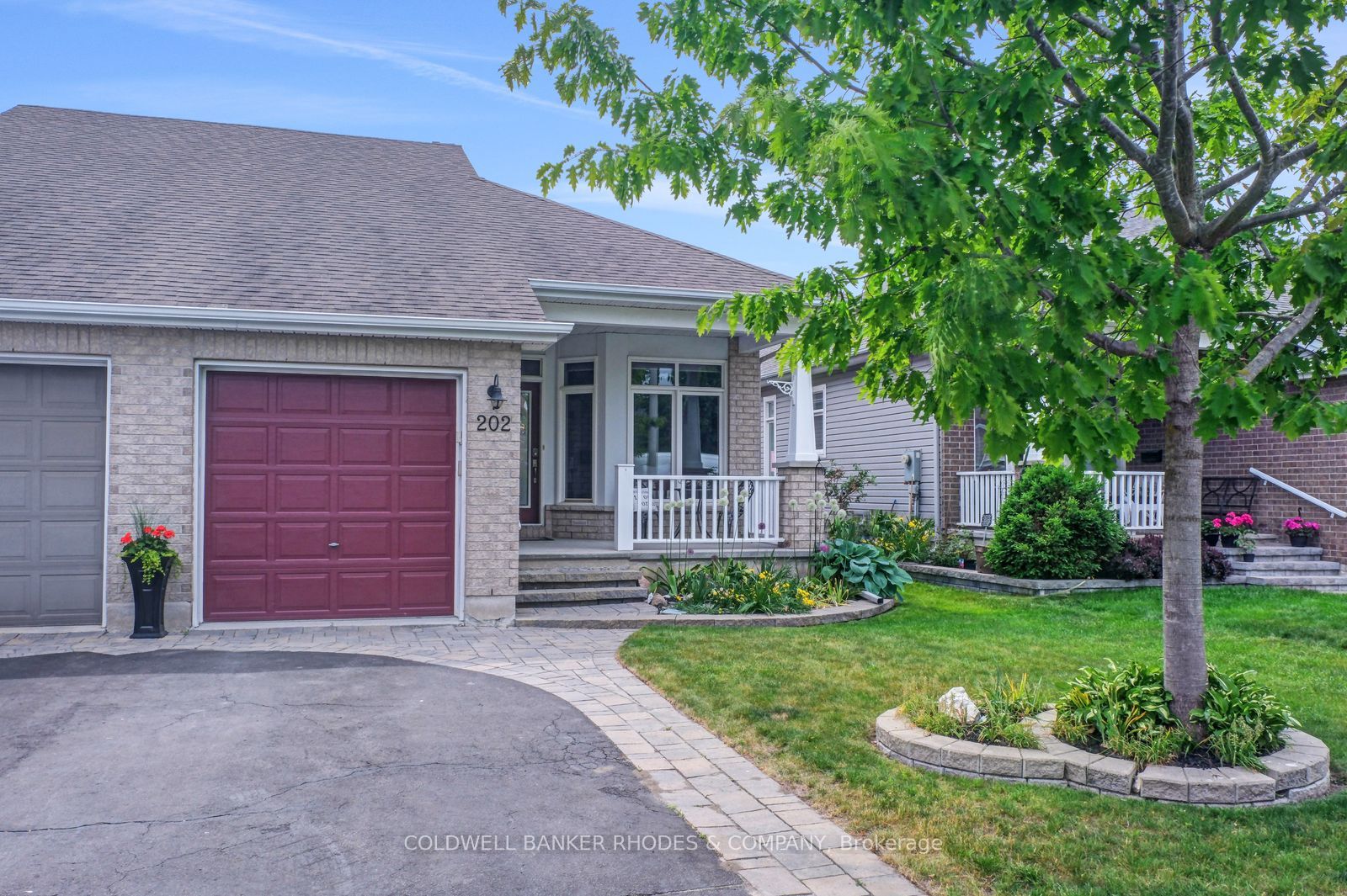 202 Bulrush Crescent, Blossom Park - Airport and Area, ON K1T 0E5 photo 2