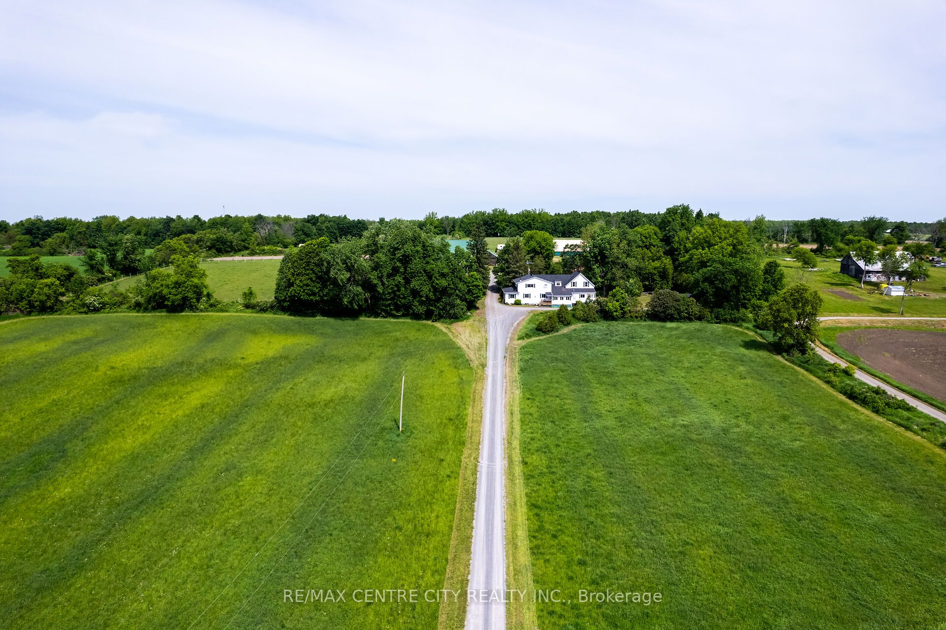 19637 County Road 25, South Glengarry, ON K0C 1B0 photo 5