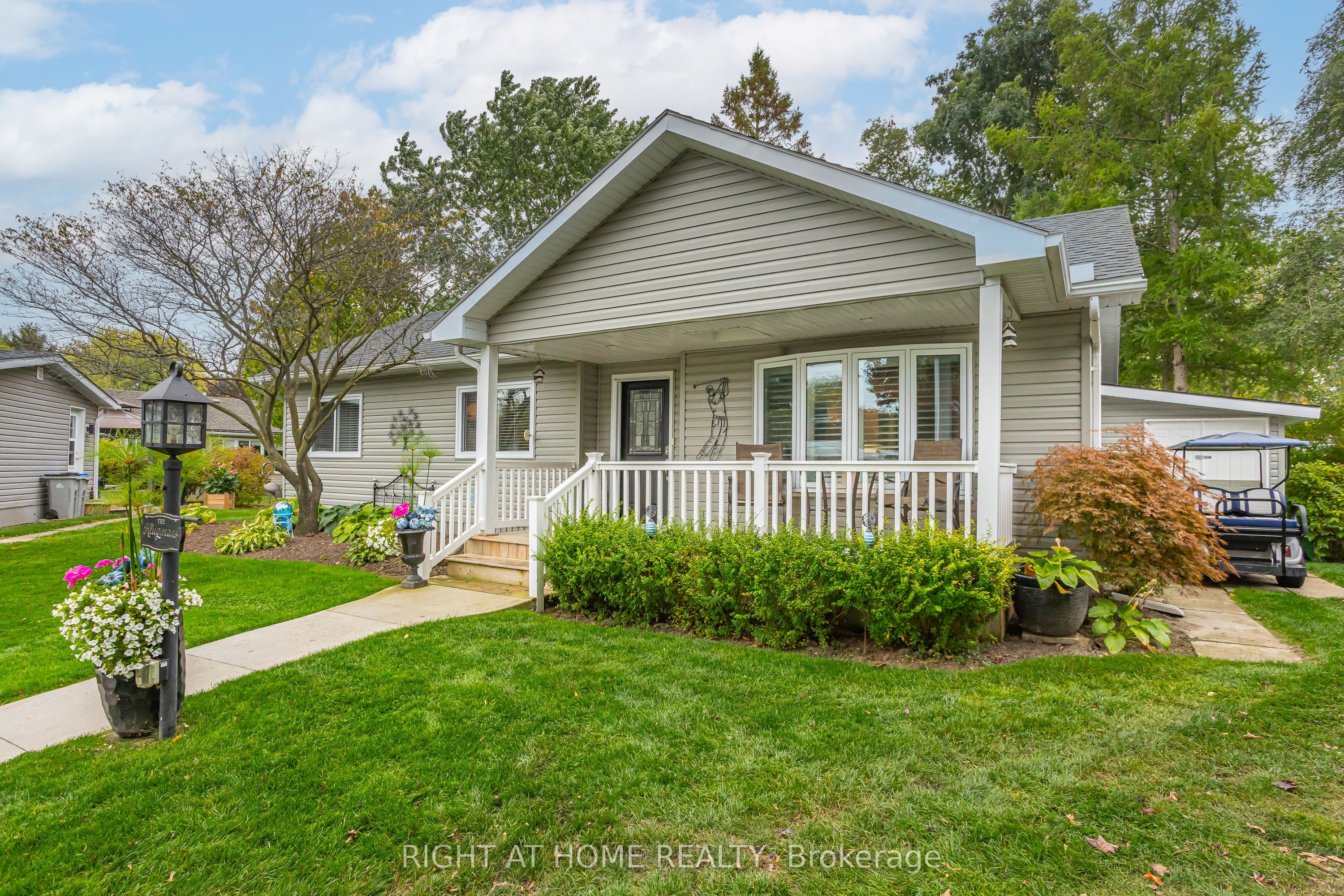 162 Mississauga Place, South Huron, ON N0M 1T0 photo 3