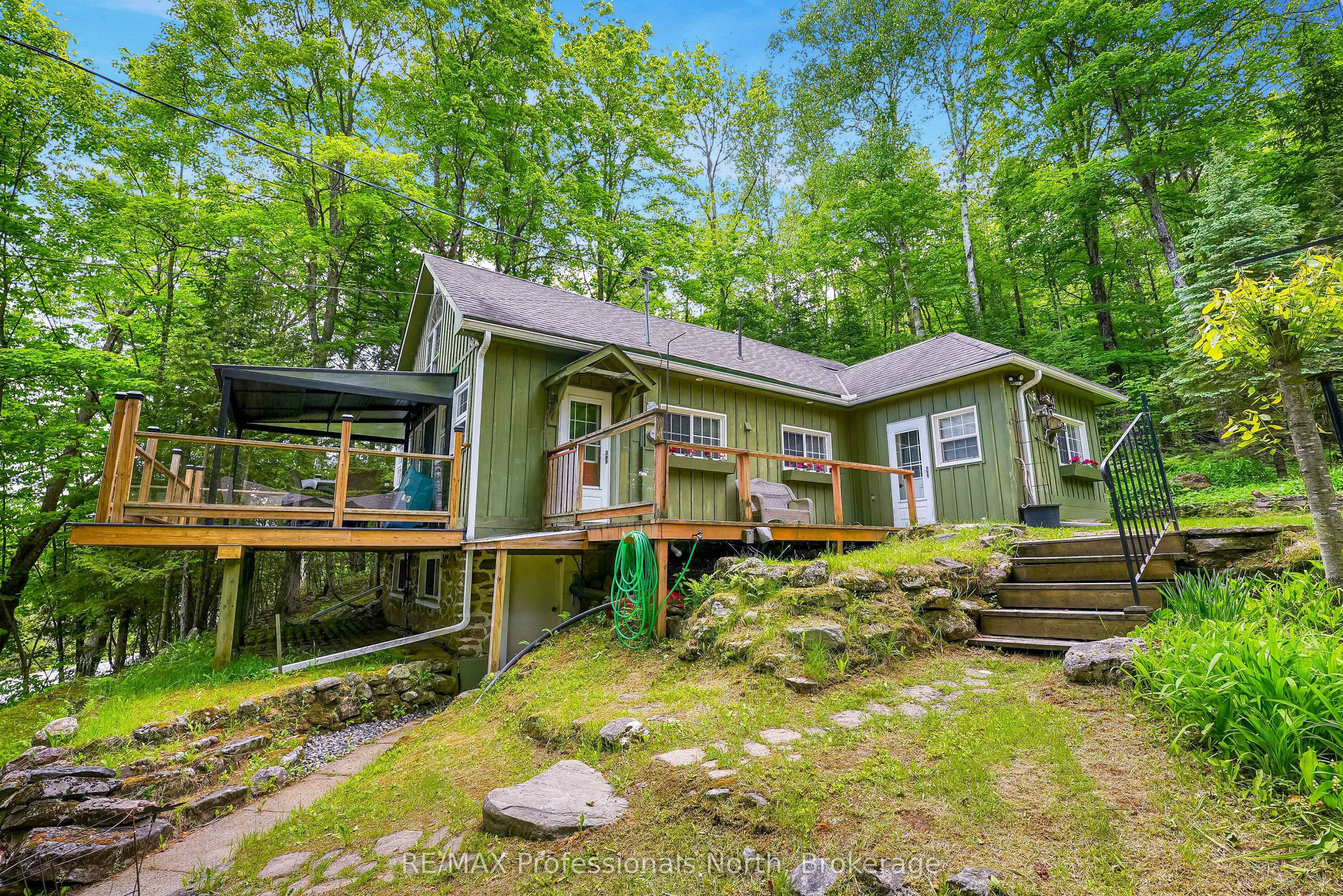 1214 Kashagawigamog Lake Road, Minden Hills, ON K0M 2K0 photo 3