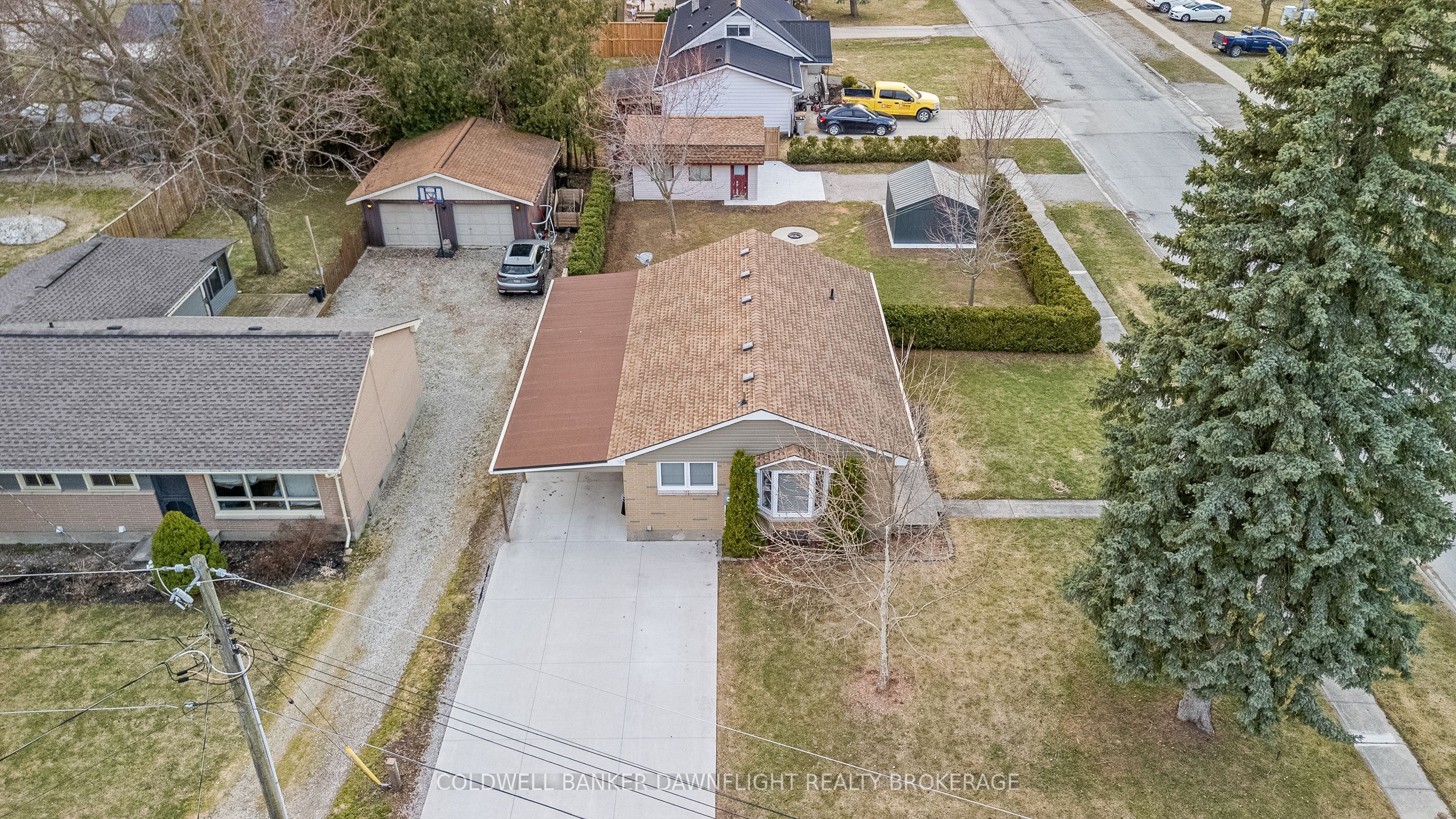 105 Wellington Street W, South Huron, ON N0M 1S2 photo 3