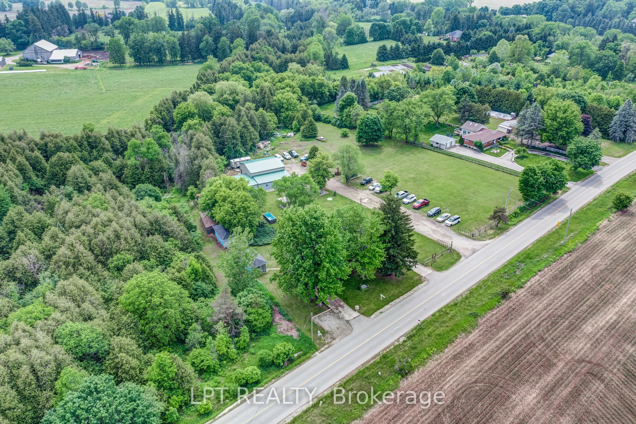 8139 Indian Trail, Guelph/Eramosa, ON N0B 2K0 photo 2