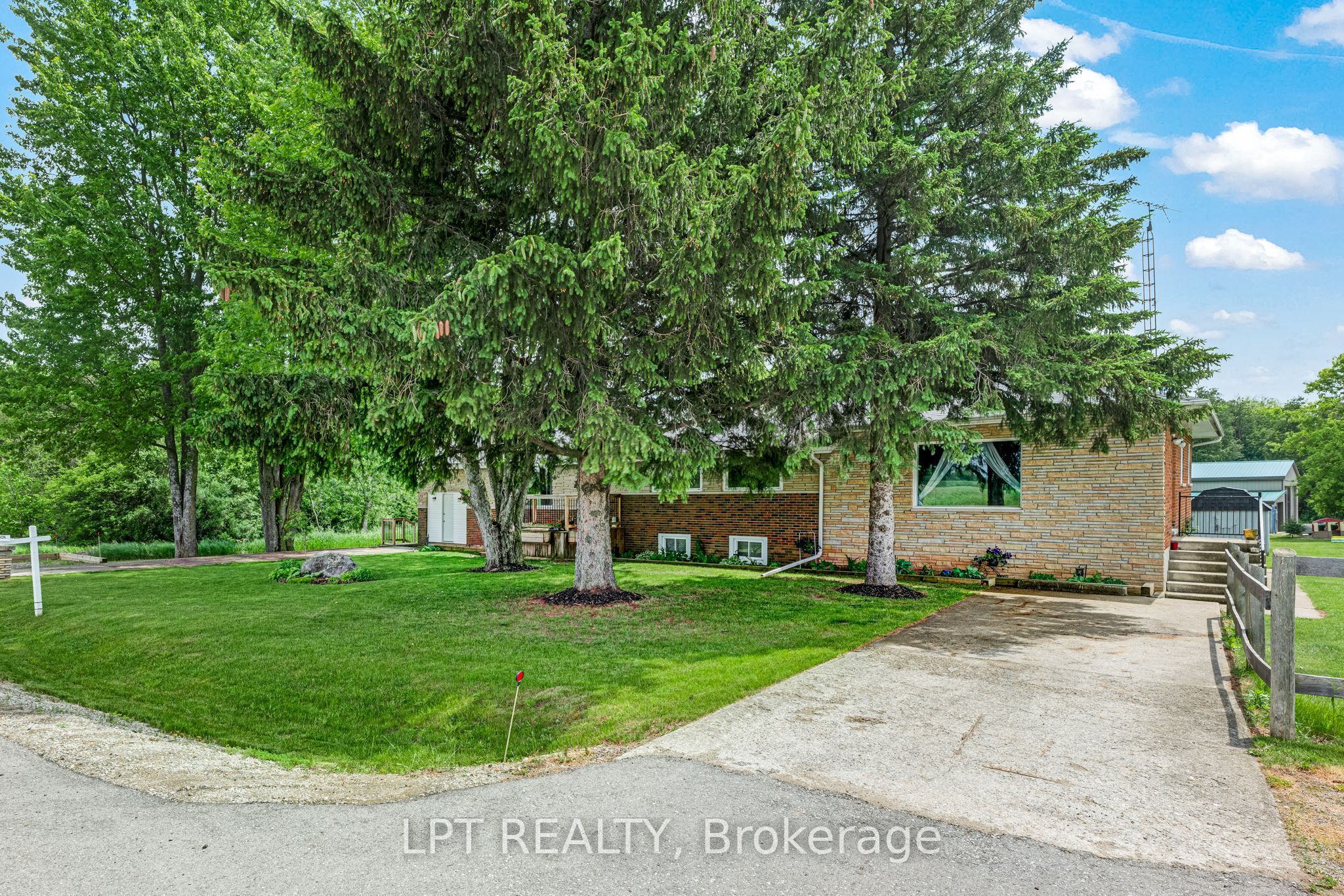 8139 Indian Trail, Guelph/Eramosa, ON N0B 2K0 photo 4