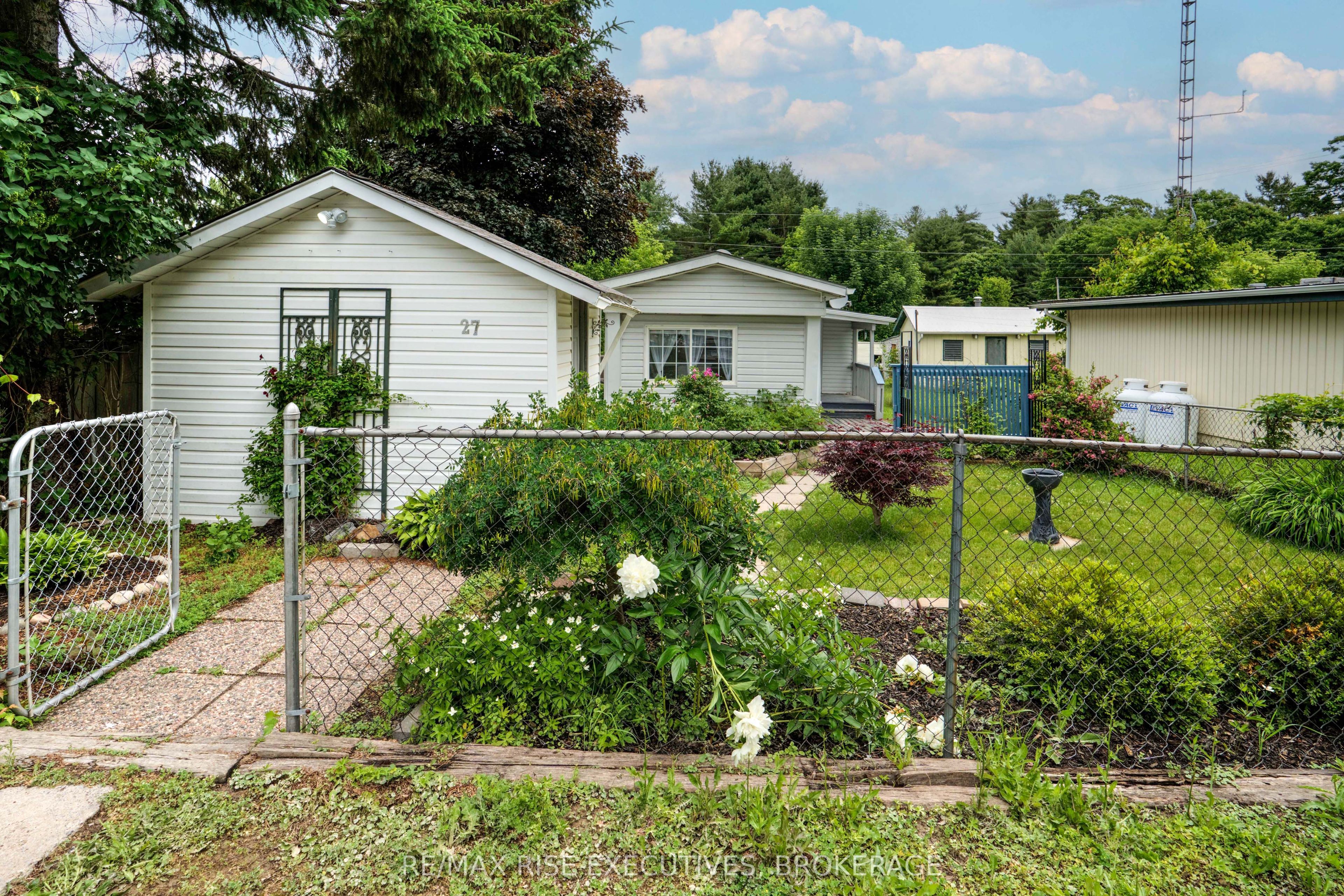 104 Ellisville Road 27, Leeds and the Thousand Islands, ON K0H 2N0 photo 2