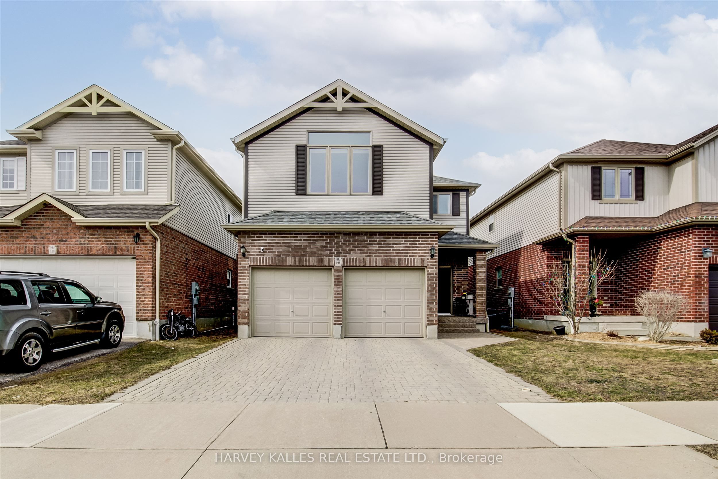 106 Eden Oak Trail, Kitchener, ON N2A 0G1